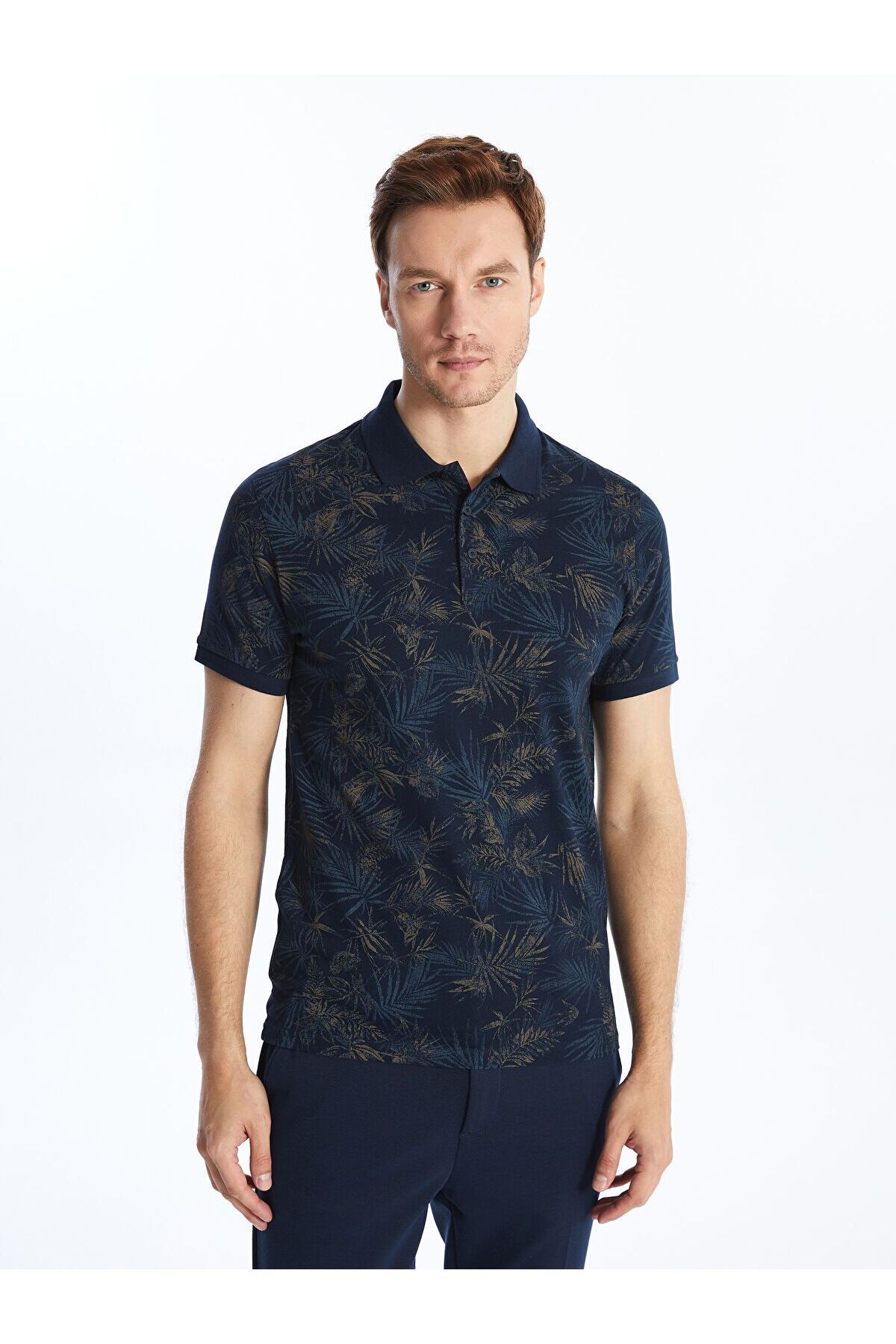 LC Waikiki Polo Yaka Kısa Kollu Desenli Penye Erkek Tişört