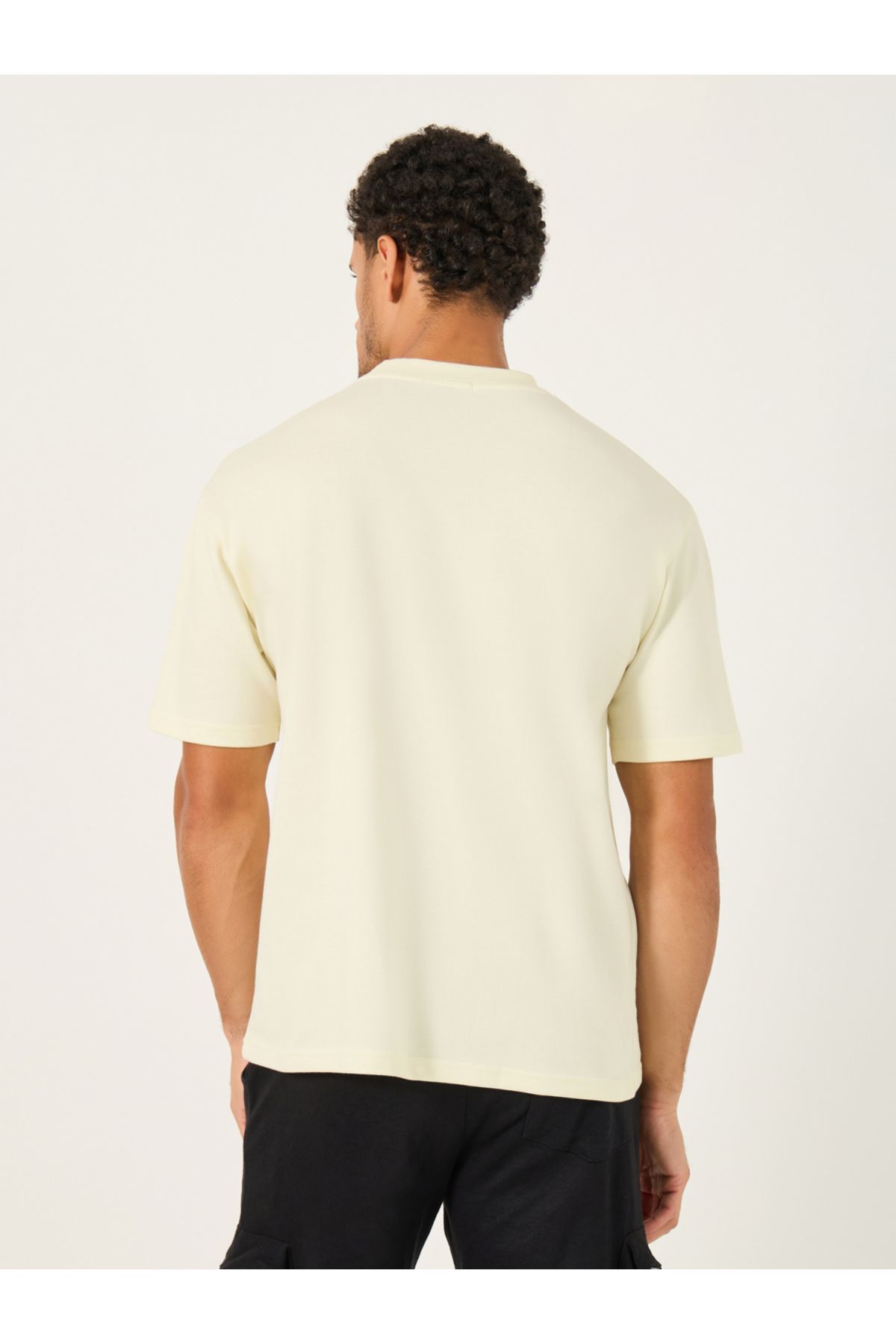 Styli-Solid Oversized Terry Crew Neck T-Shirt 4
