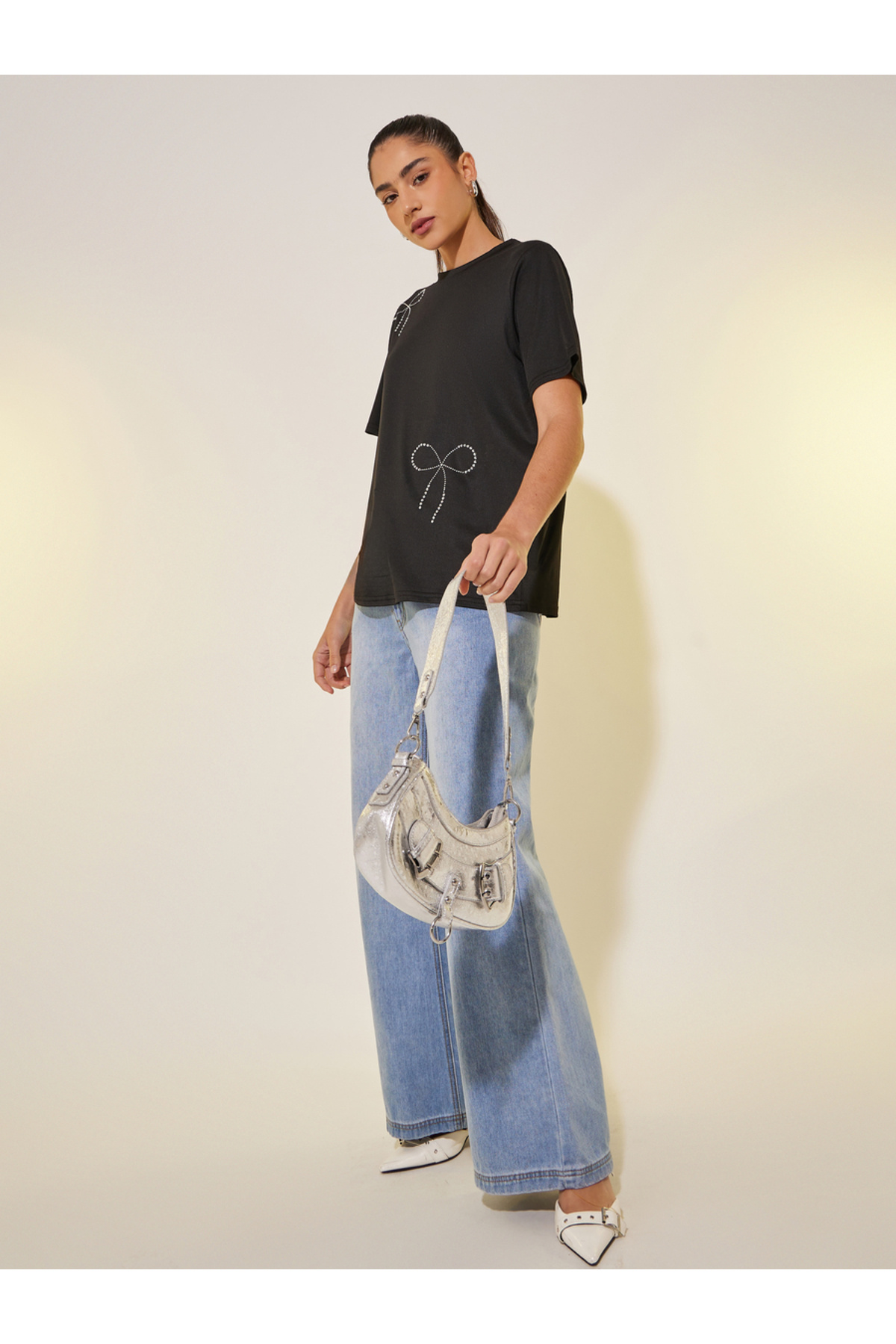 complete the look image