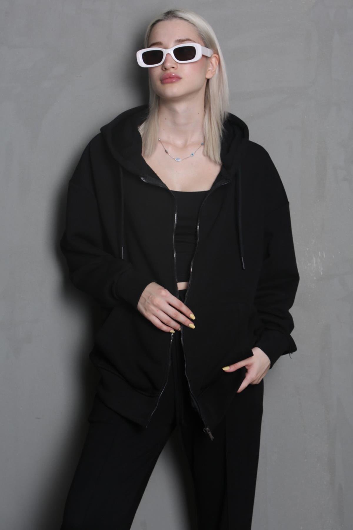 Madmext Siyah Kapüşonlu Basic Sweatshirt MG1900 görsel 3