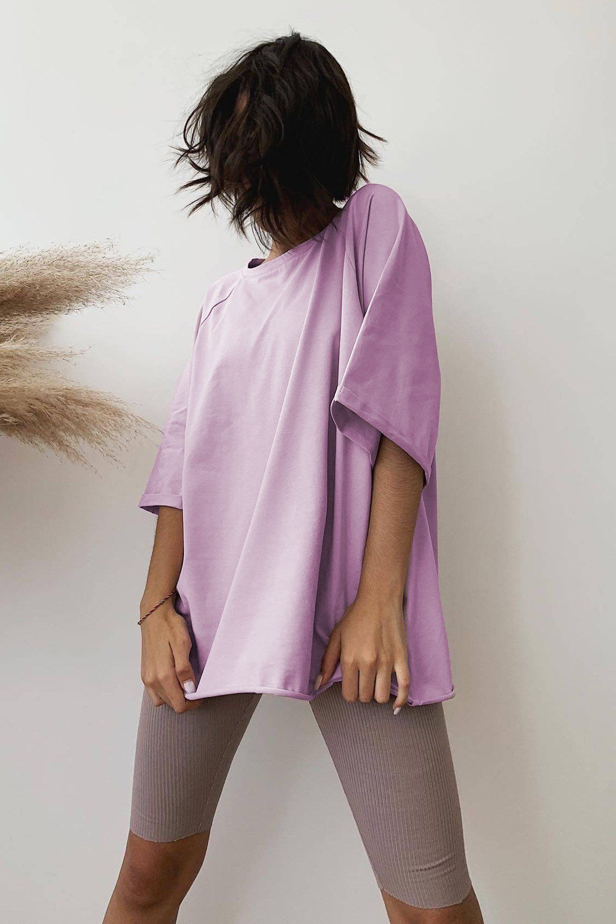 Madmext-Damski T-shirt basic typu oversize w kolorze jasnoliliowym 2