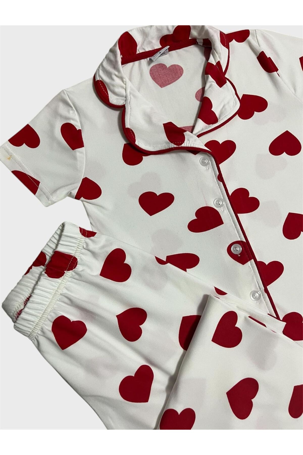 Genel Markalar Kız Çocuk %100 Pamuklu Beyaz Kalp Desenli Gömlek Yaka Düğmeli Kısa Kollu Pijama Takımı fotoğrafı 3 (önizleme)
