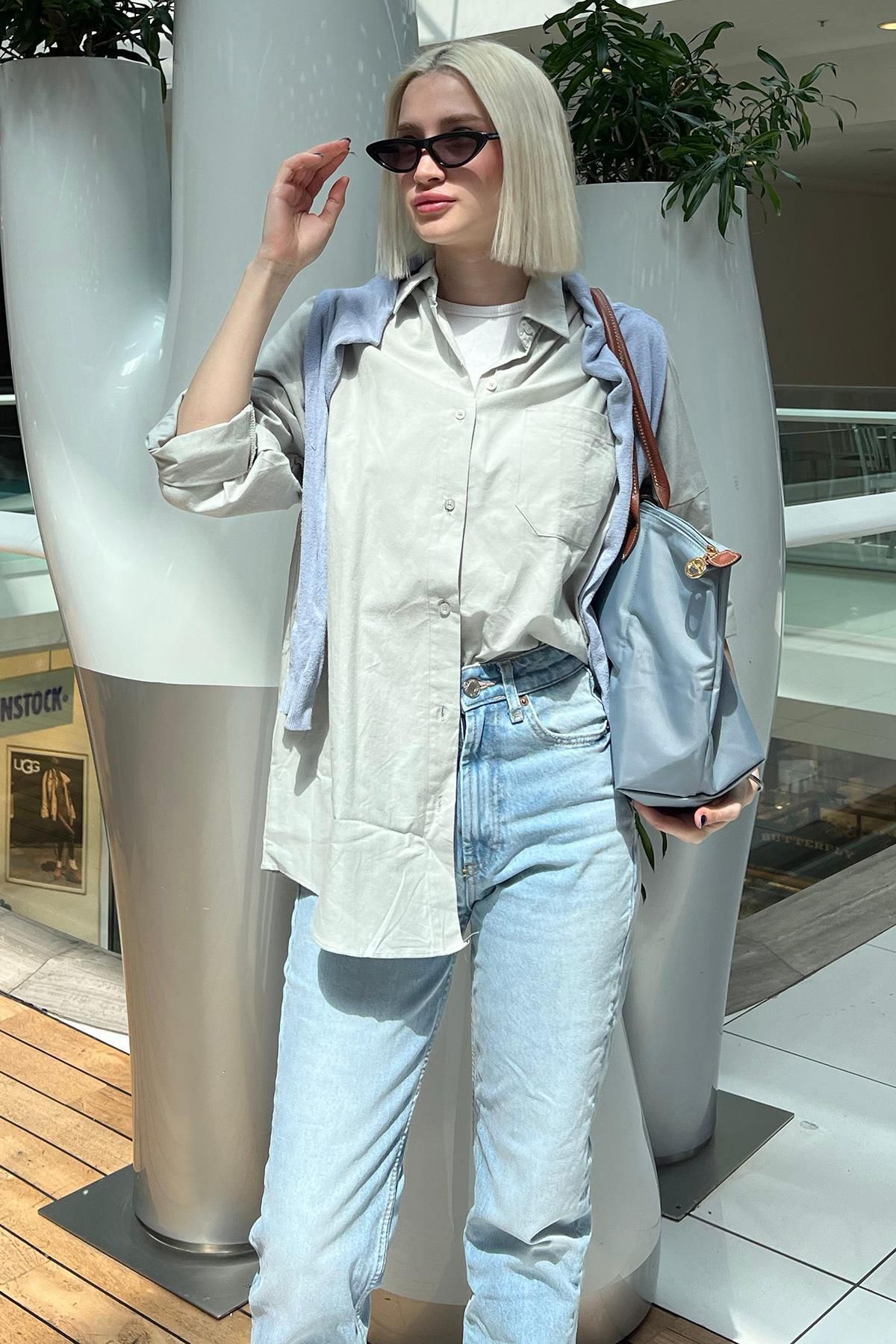 complete the look image