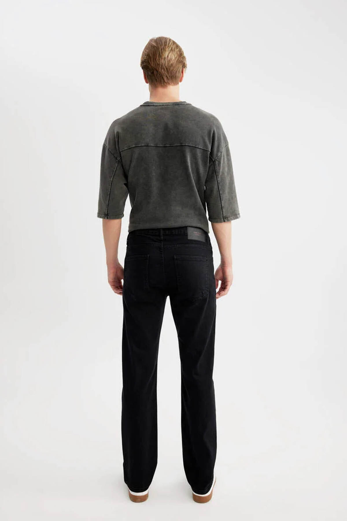 DeFacto Sergio Regular Fit Normal Kalıp Normal Bel Boru Paça Siyah Jean Pantolon W6868AZ26SP görsel 5