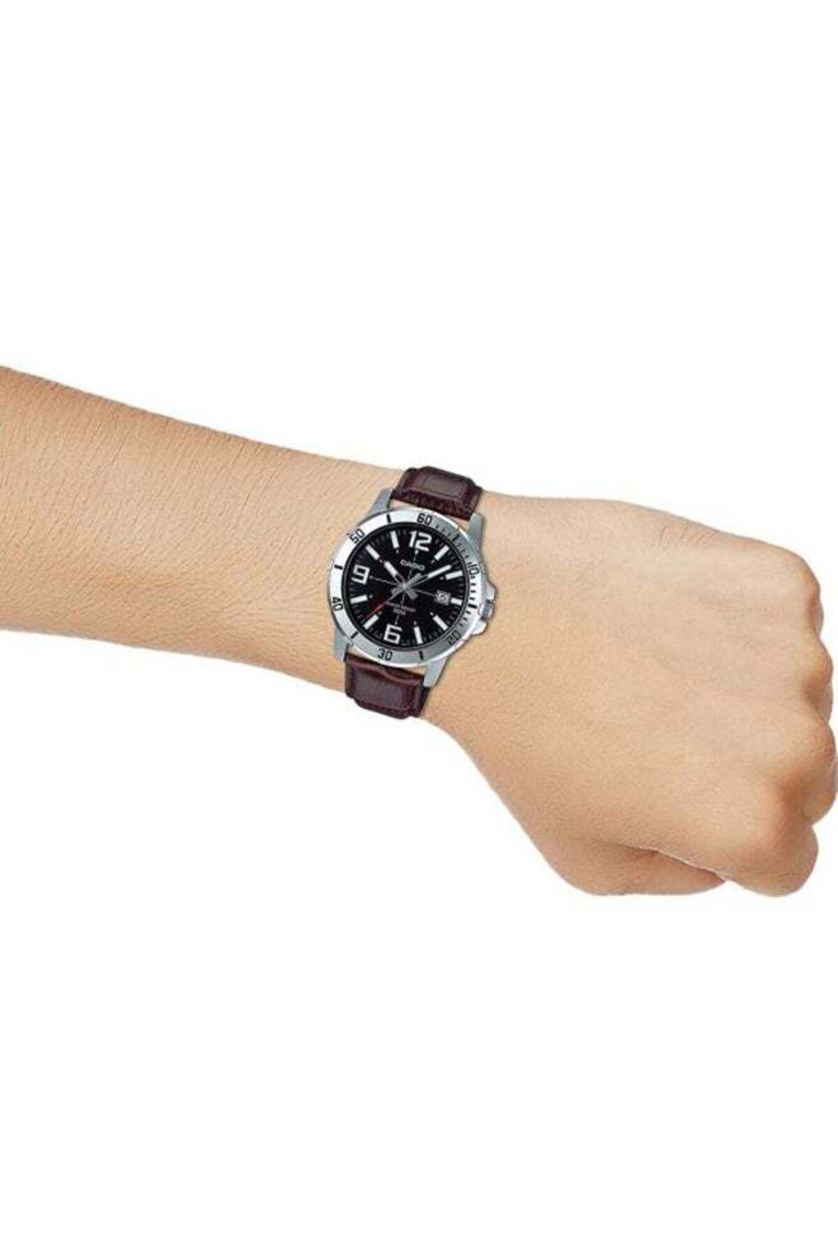 Casio-Enticer Men's Water Resistant Analog Watch, MTP-VD01L-1BVUDF - 49 mm - Brown 3