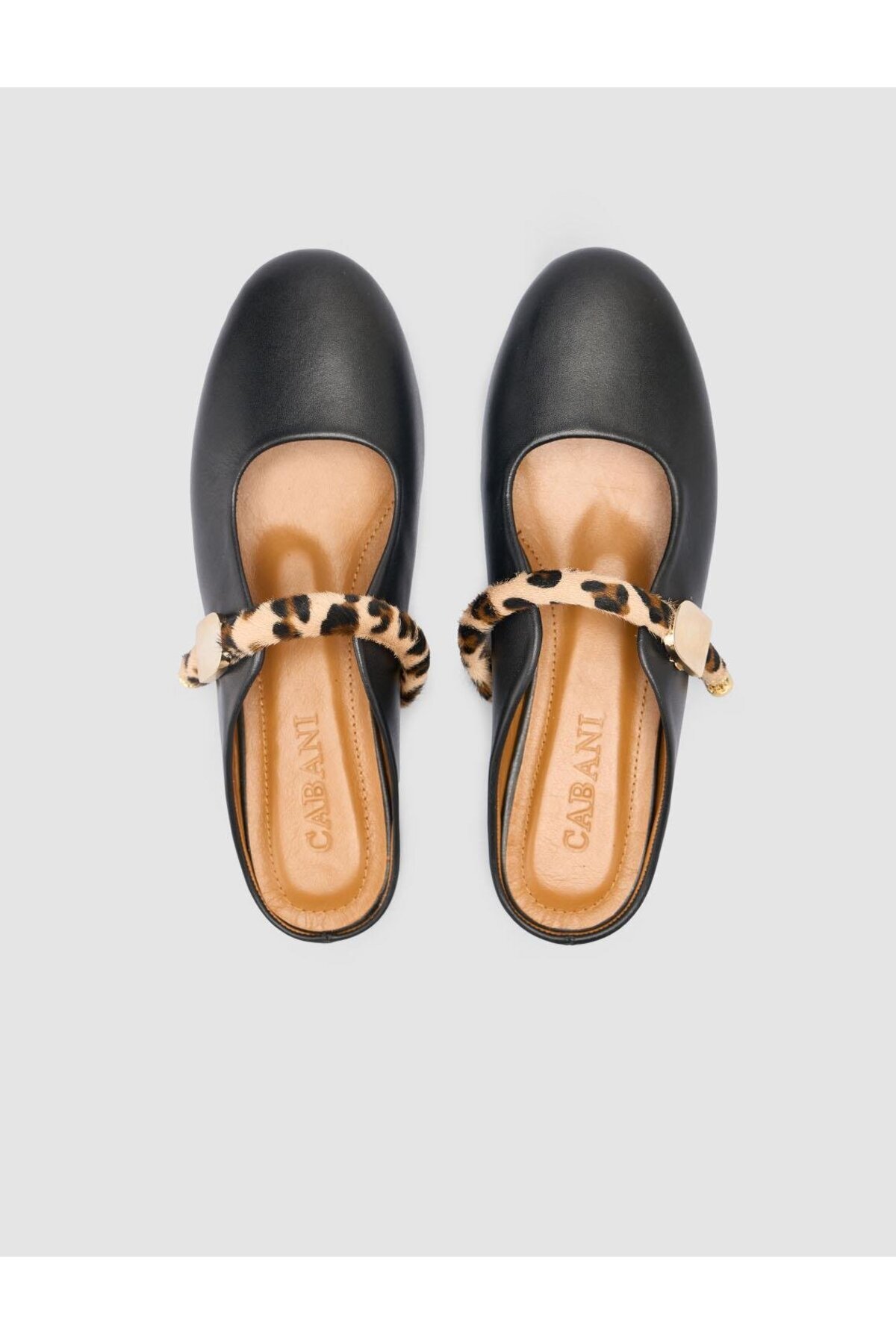 Cabani-100% Genuine Leather Black Women's Leopard Detail Slippers 4