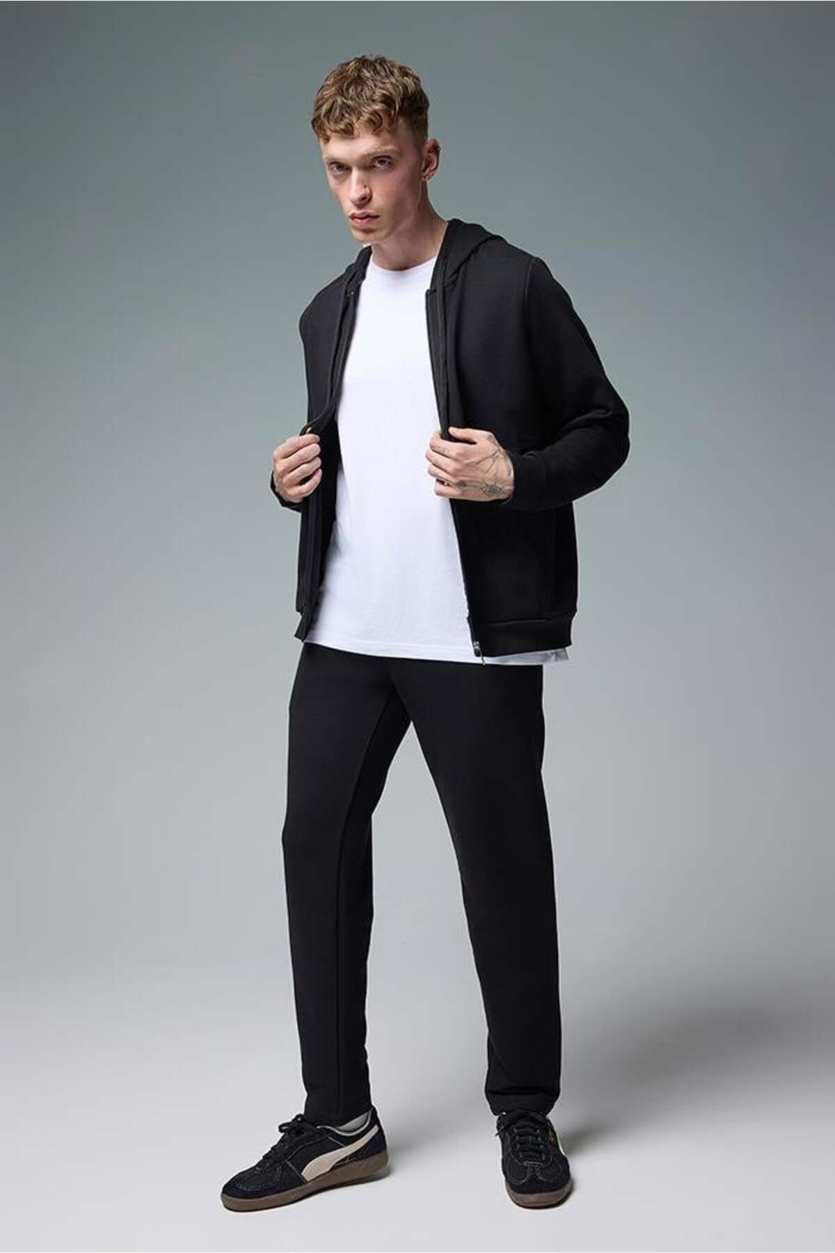 VENA Pantaloni De Trening Din Bumbac Karl Black Pentru Bărbați - 26993-028 Masculin - S/30