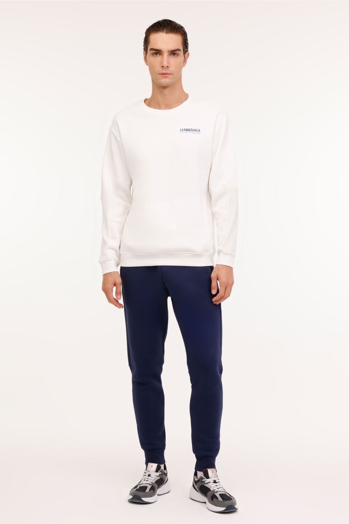 complete the look image