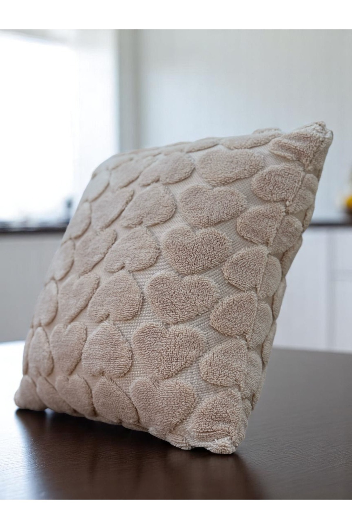 BlueMaison-غطاء وسادة رمي منتفخ مقاس 45 × 45 من بانش ديكور قطعة واحدة باللون البيج على شكل قلب 2