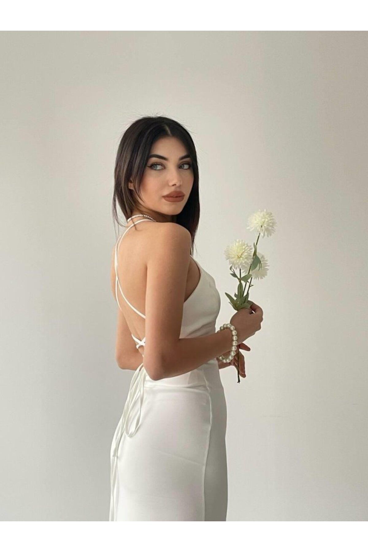 ASFSTORE Kaitlyn Sırt Dekolteli V Yaka Yırtmaçlı Elbise