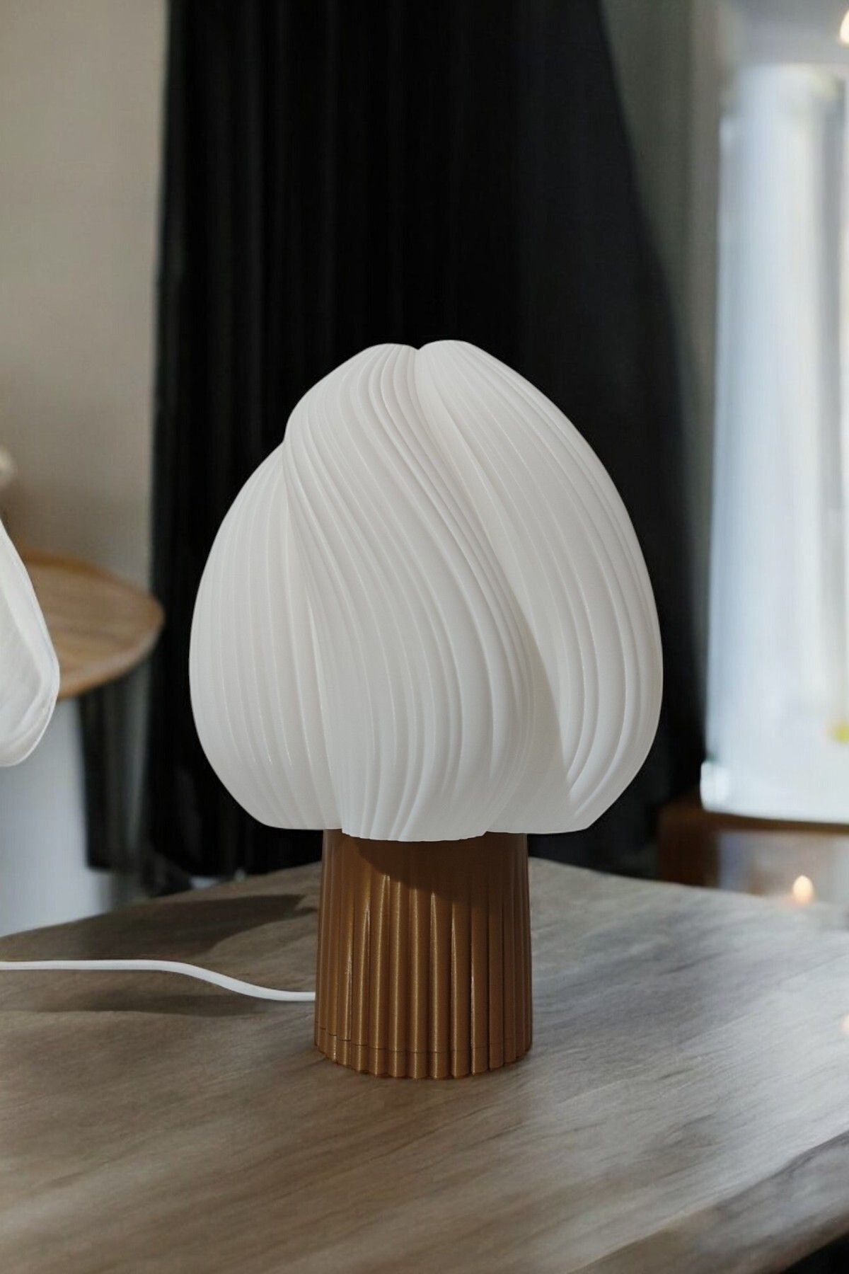 SerenityHaven Dekoratif Modern Pinterest Şık Abajur, Kablolu Masa Lambası, Yatak Odası ve Ofis Aydınlatma