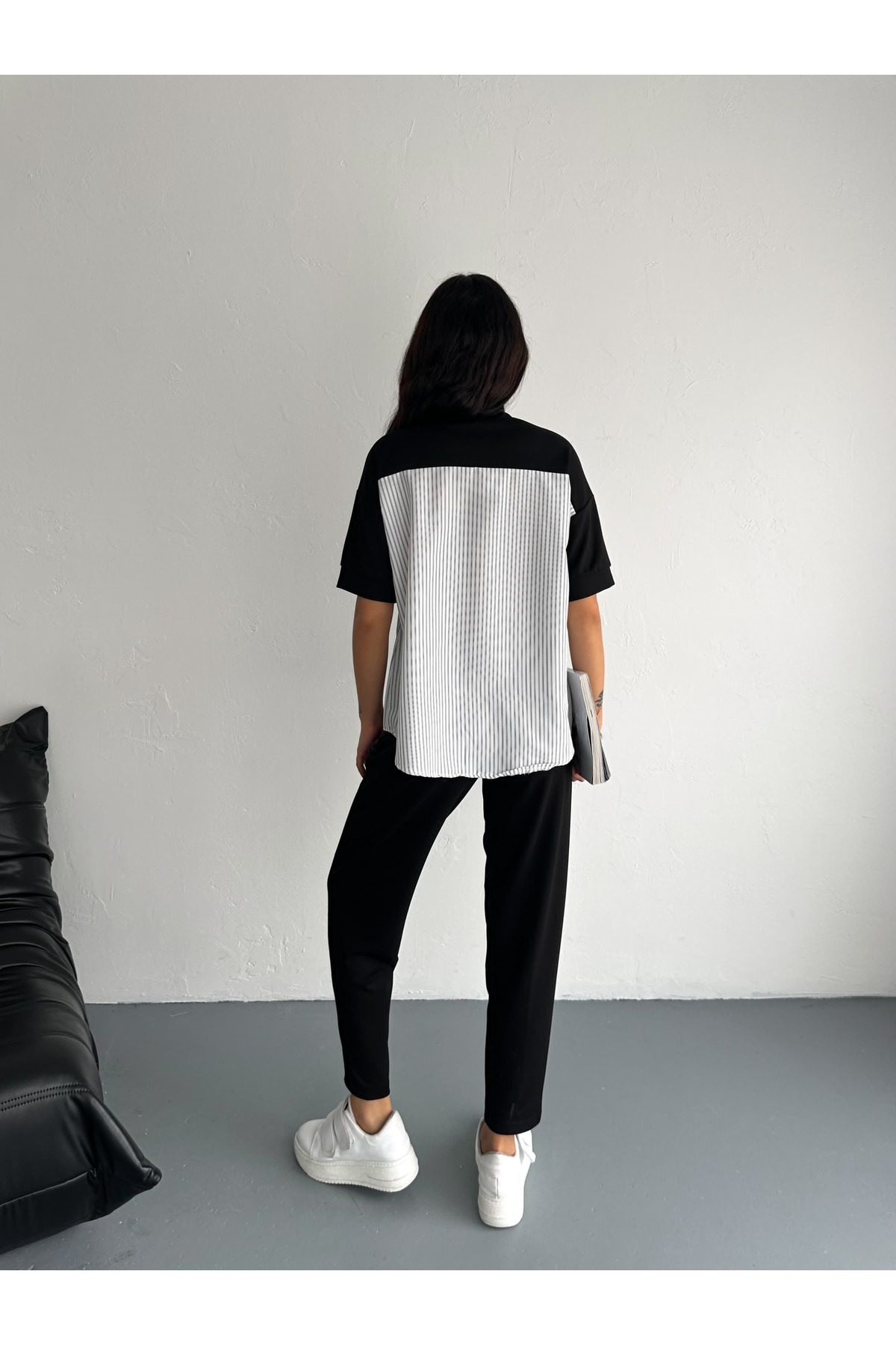 02Lady Fashion-Pearl Terry Cotton Garnish Modal Fabric Track Suit 4