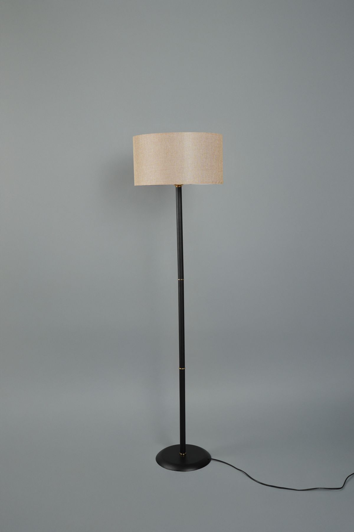 teknotrust Vica Metal Lambader Siyah-Jüt (38x38x145 cm)