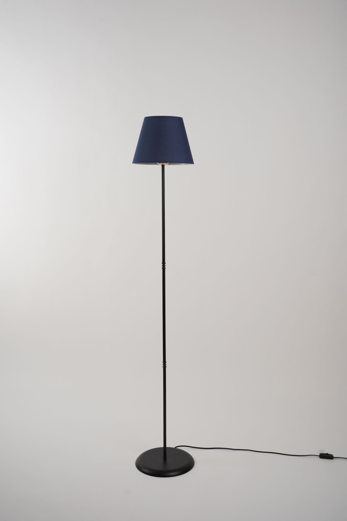teknotrust Zenith Metal Lambader Siyah-Lacivert (25x25x145 cm)
