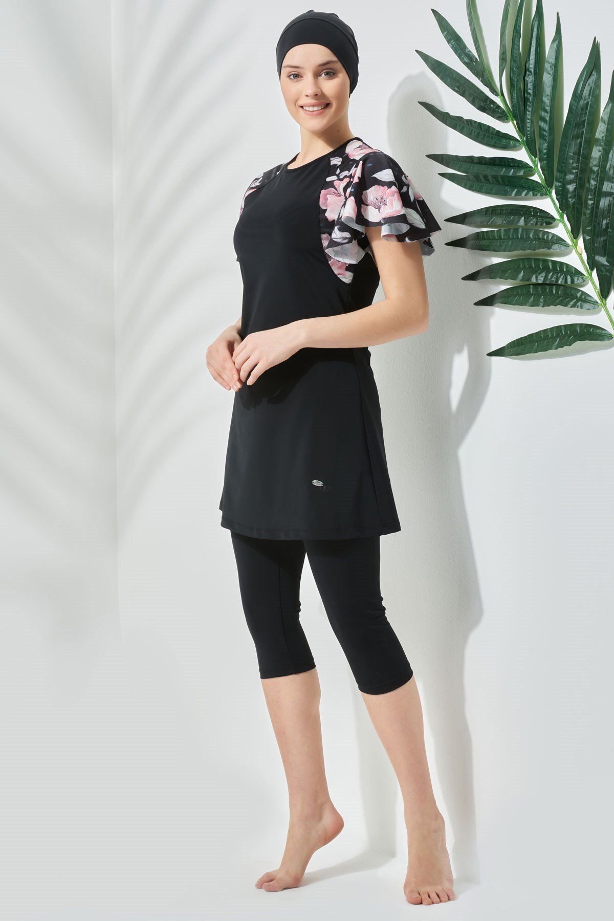 C&City-Halbbedeckter Hijab-Badeanzug mit Kurzarmstrumpfhose C13090 Schwarz 2
