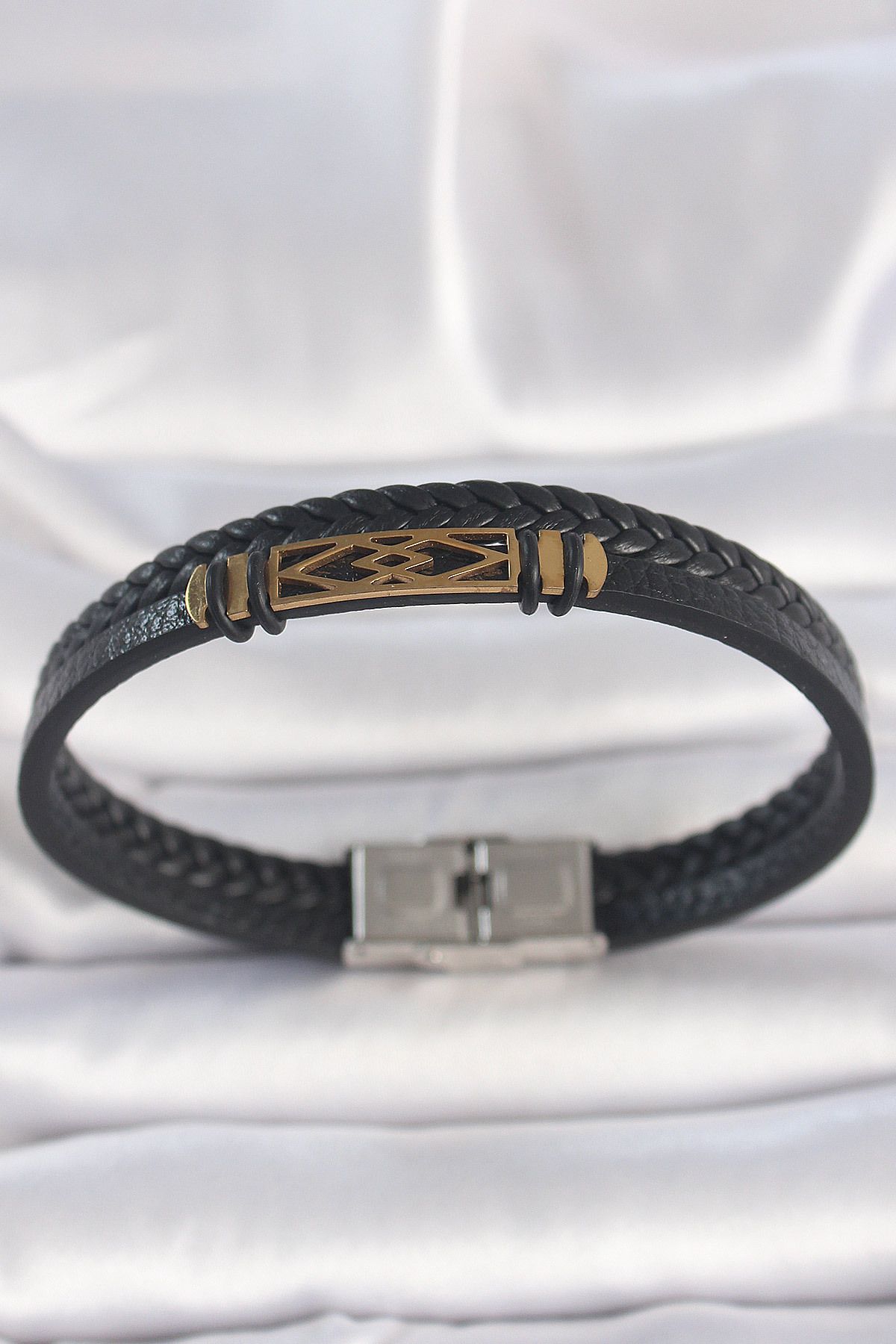STİLLOVE 316L Çelik Gold Renk Aksesuarlı Çift Sıra Siyah Burgu Desenli Deri Kordon Erkek Bileklik SL10922