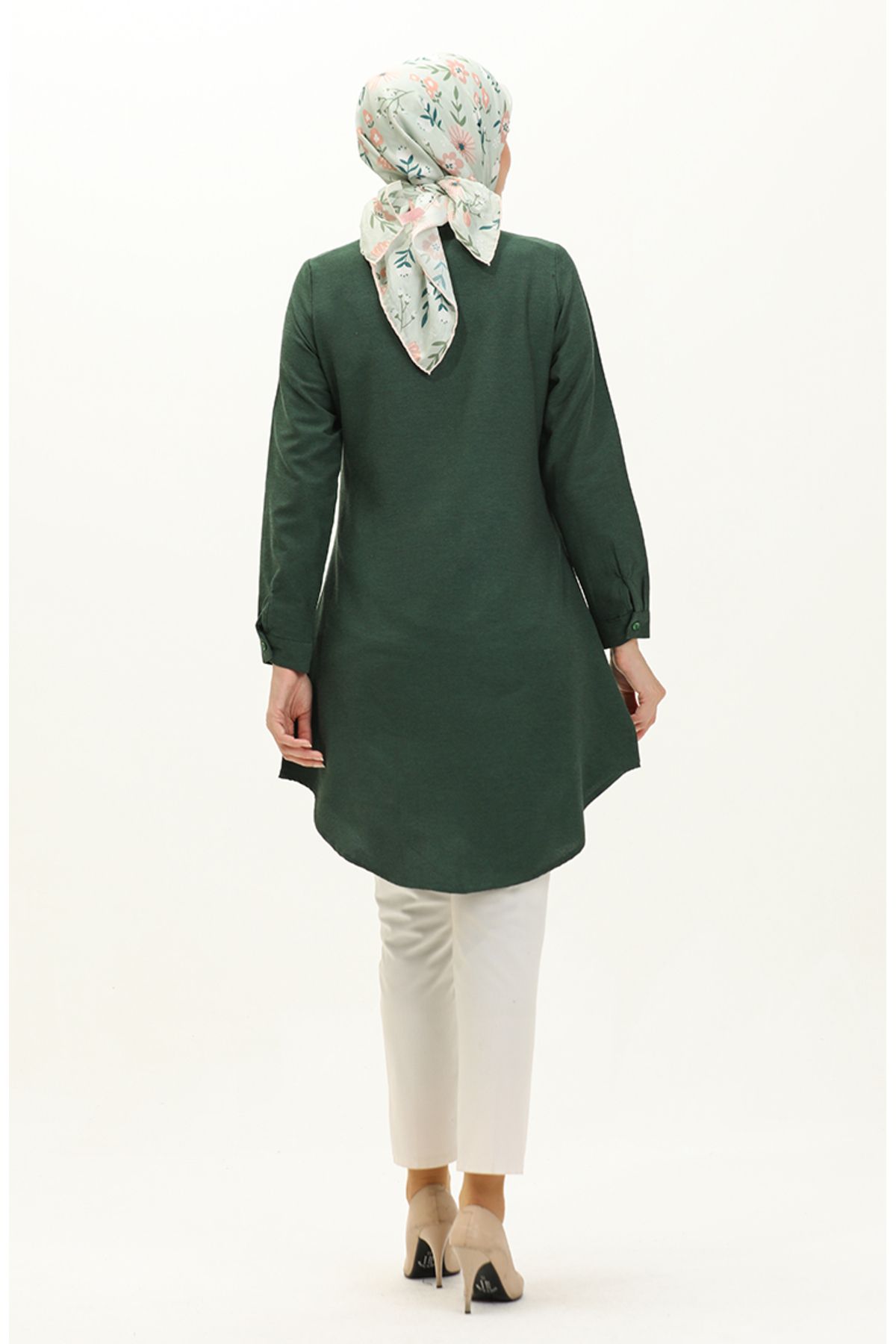 sefamerve-Emerald Green Tunic with Pockets and Buttons, Model 6472-20 5