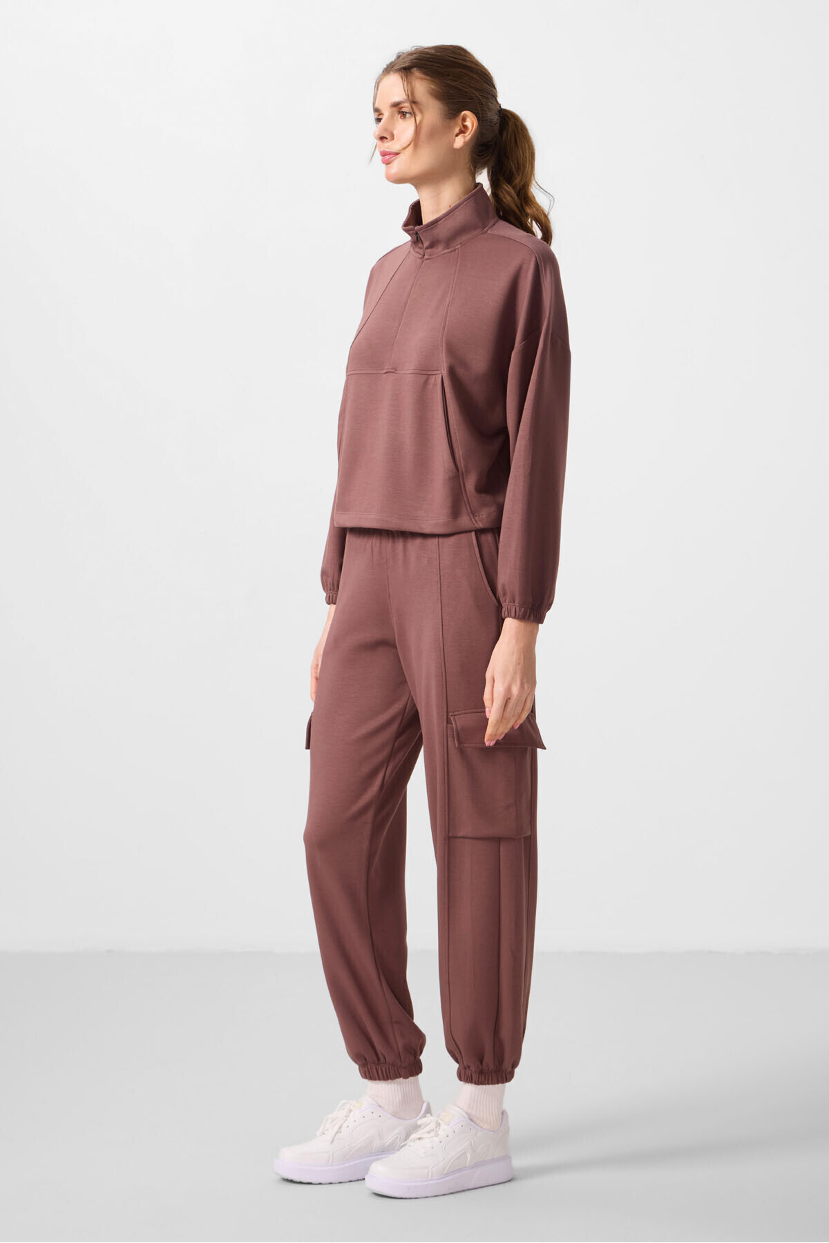 TOMMY LIFE-Brown Soft Textured Stand Collar Hidden Zipper Oversize Women's Tracksuit - 95351 5