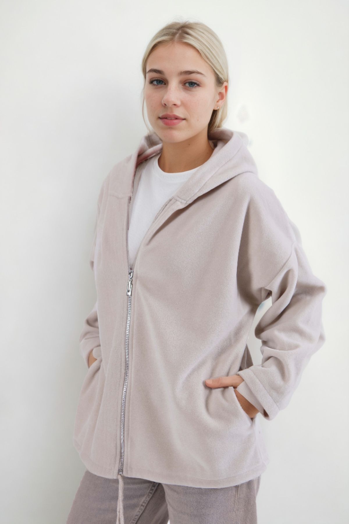 Vitrin-Long Back Jacket with Hat 2
