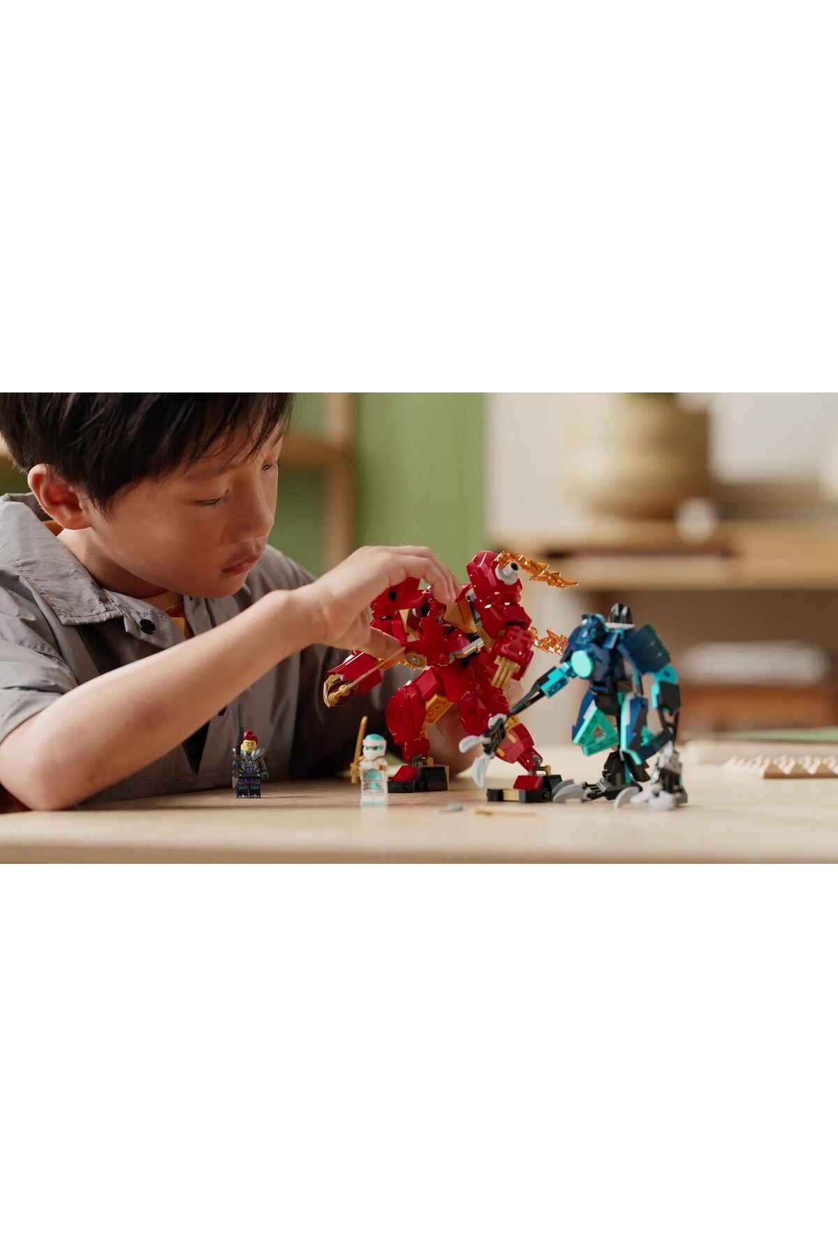 LEGO-Ninjago - Robotul Stihie De Foc Al Lui Kai 71808 1