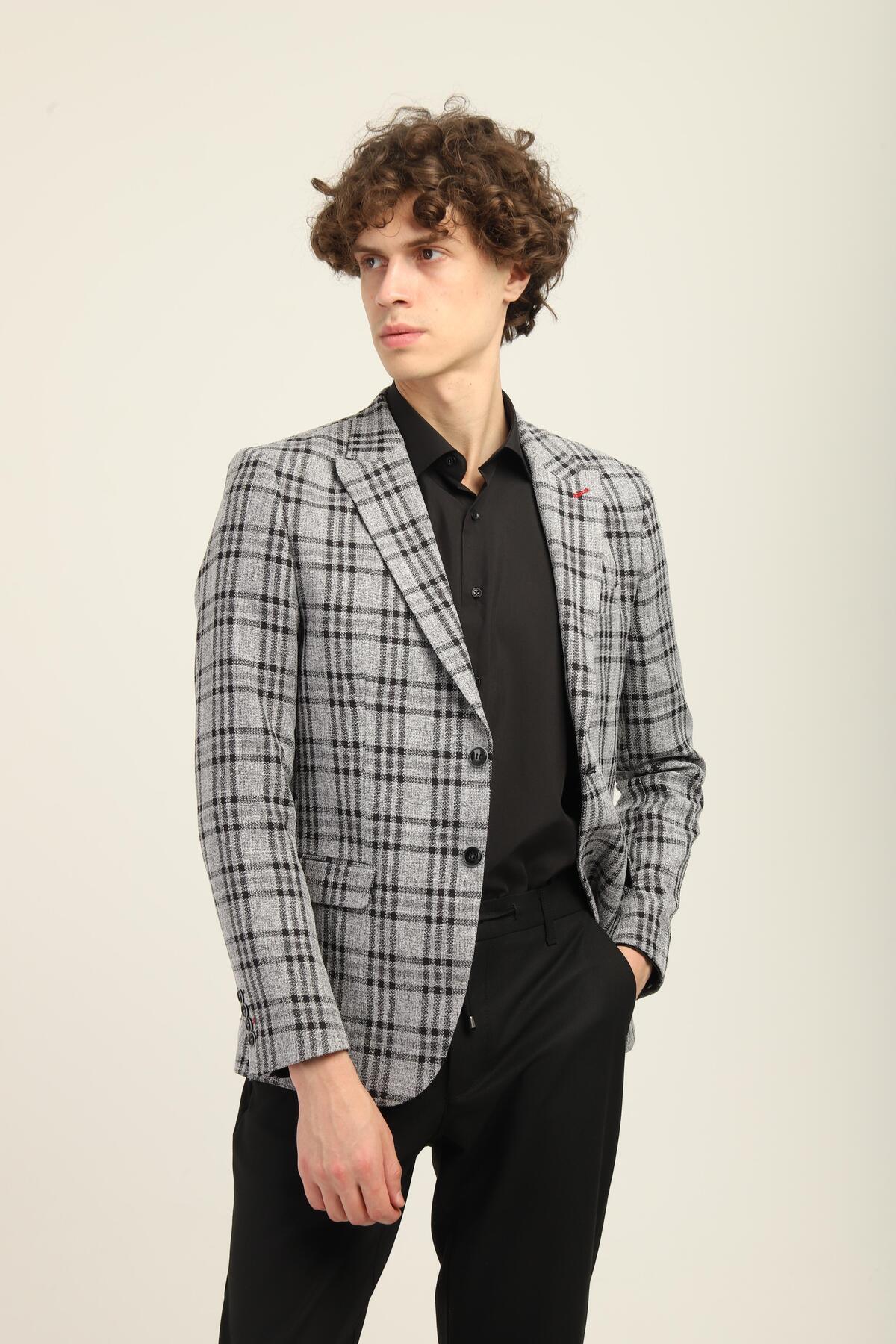 AGUSTİNİ-Turquoise Color Checkered Pattern, Two Buttons Double Slit Pointed Collar Slim Fit Single Jacket |   Agustini 2