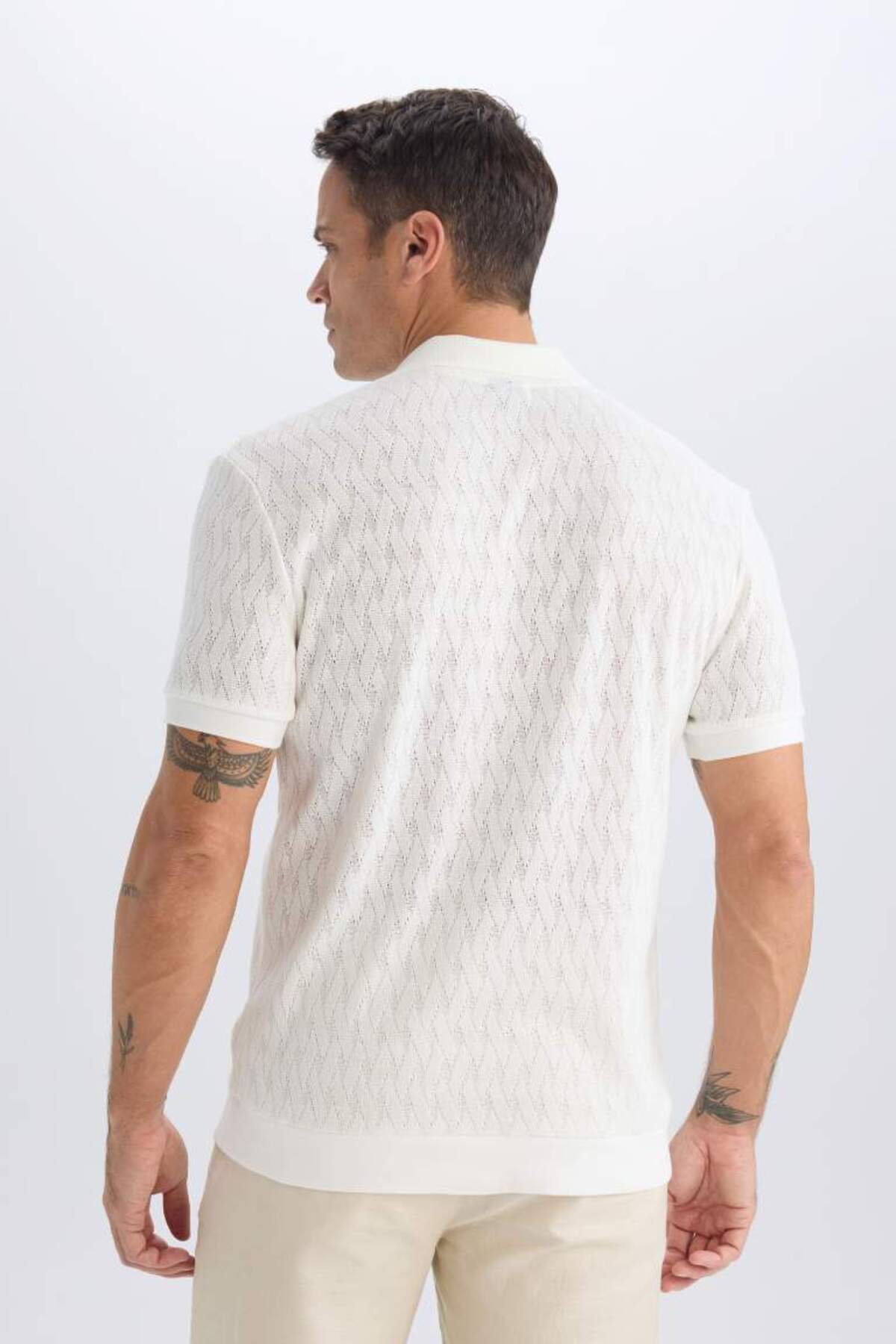 Defacto White Men's T-Shirt B6536Ax/Wt32