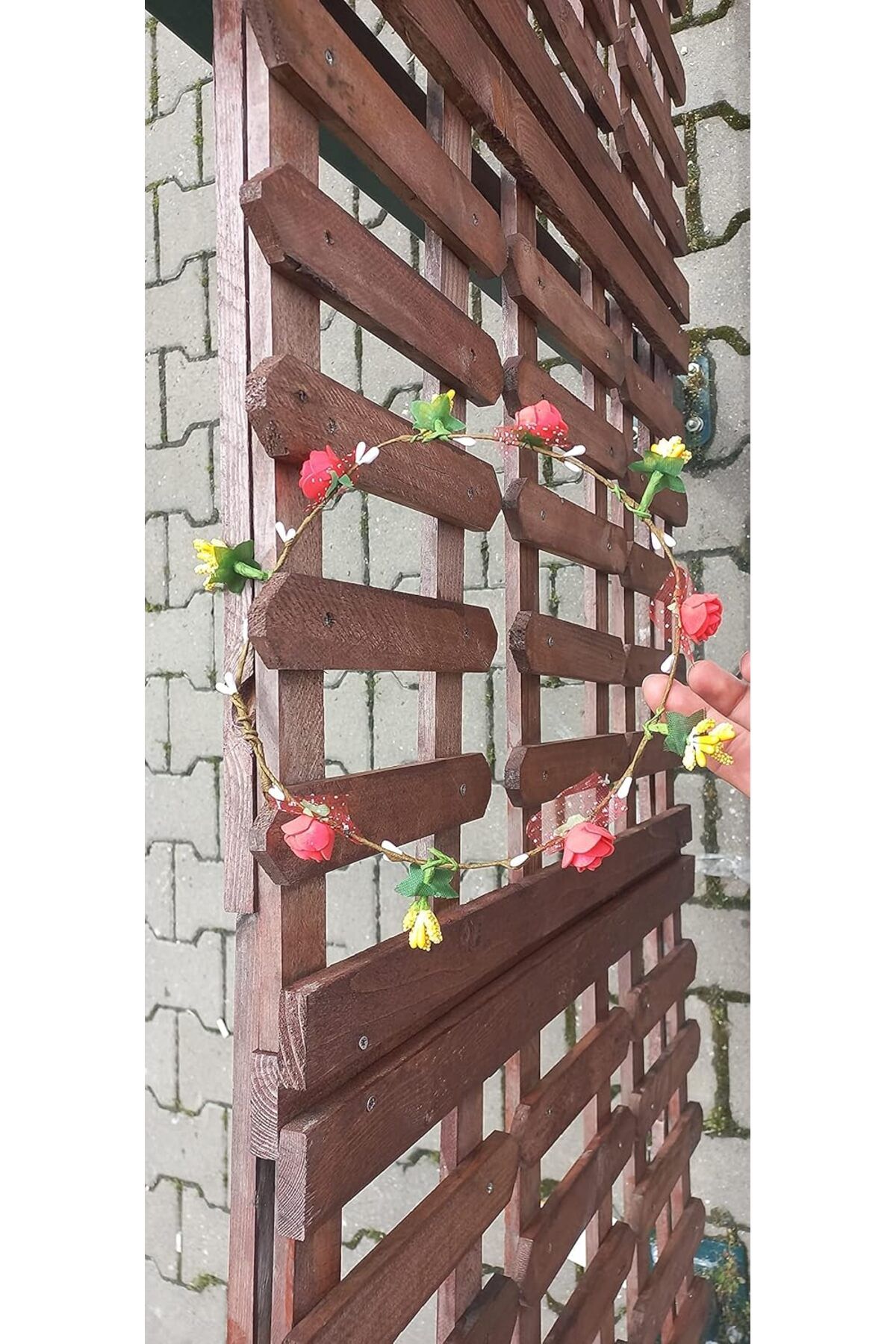 STOREMAX OZN Marifetlerim - Sarı Cipsolu Kırmızı çiçekli Tac 1 Adet OZNstre 1094633
