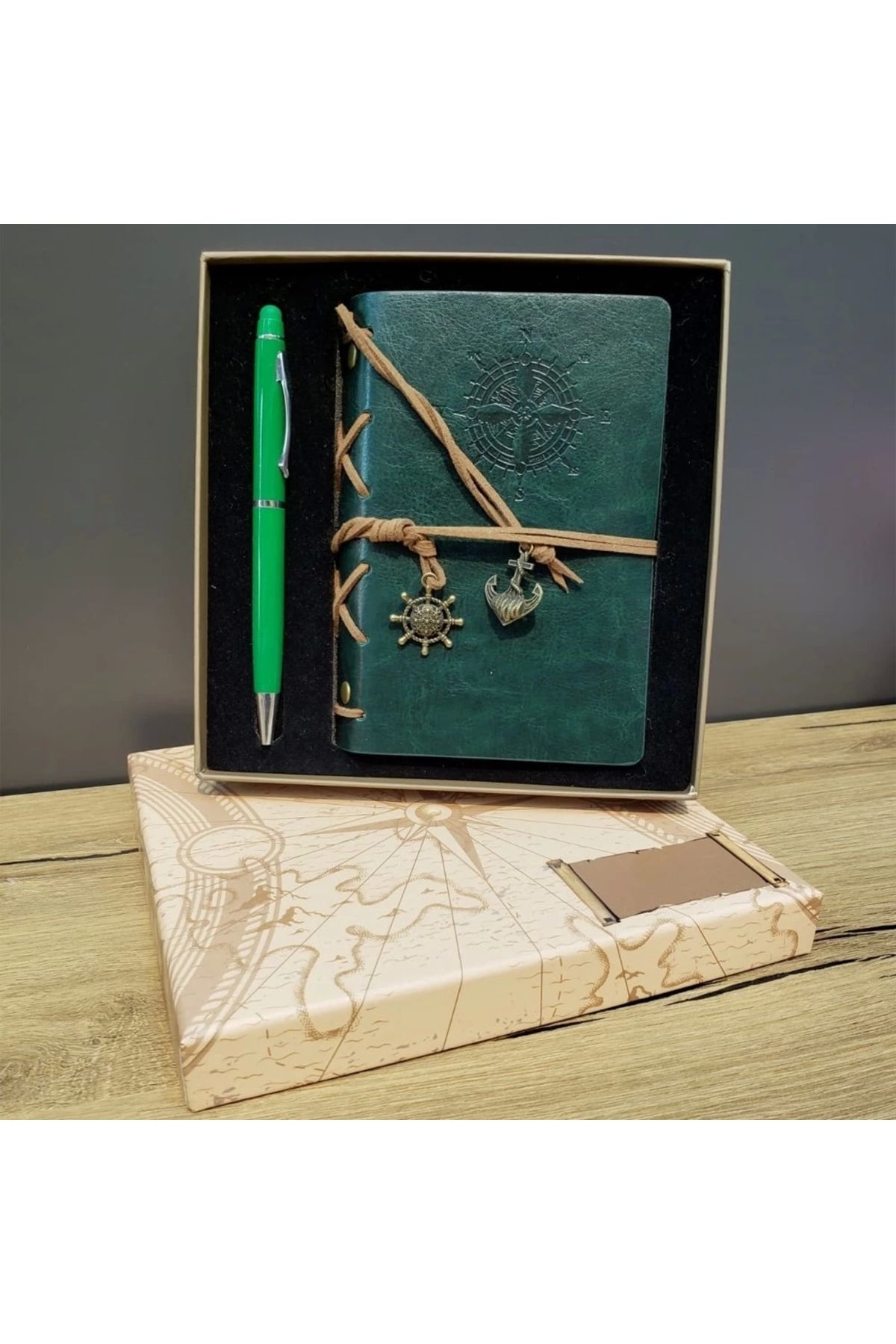 YNT İthalat Hediyelik Defter Kalem Kutulu Set
