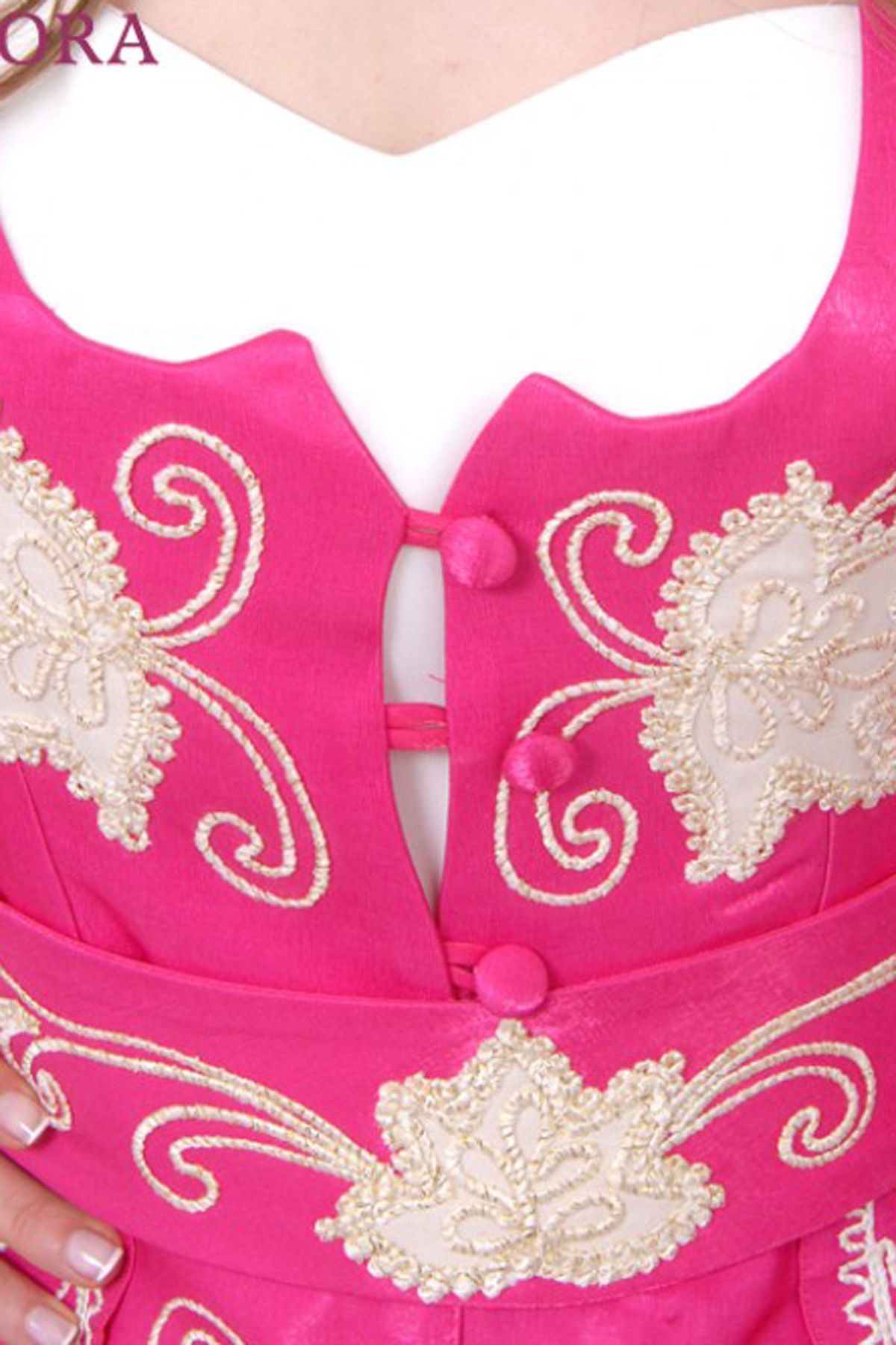Lora Davet-Bindalli Kaftan 2
