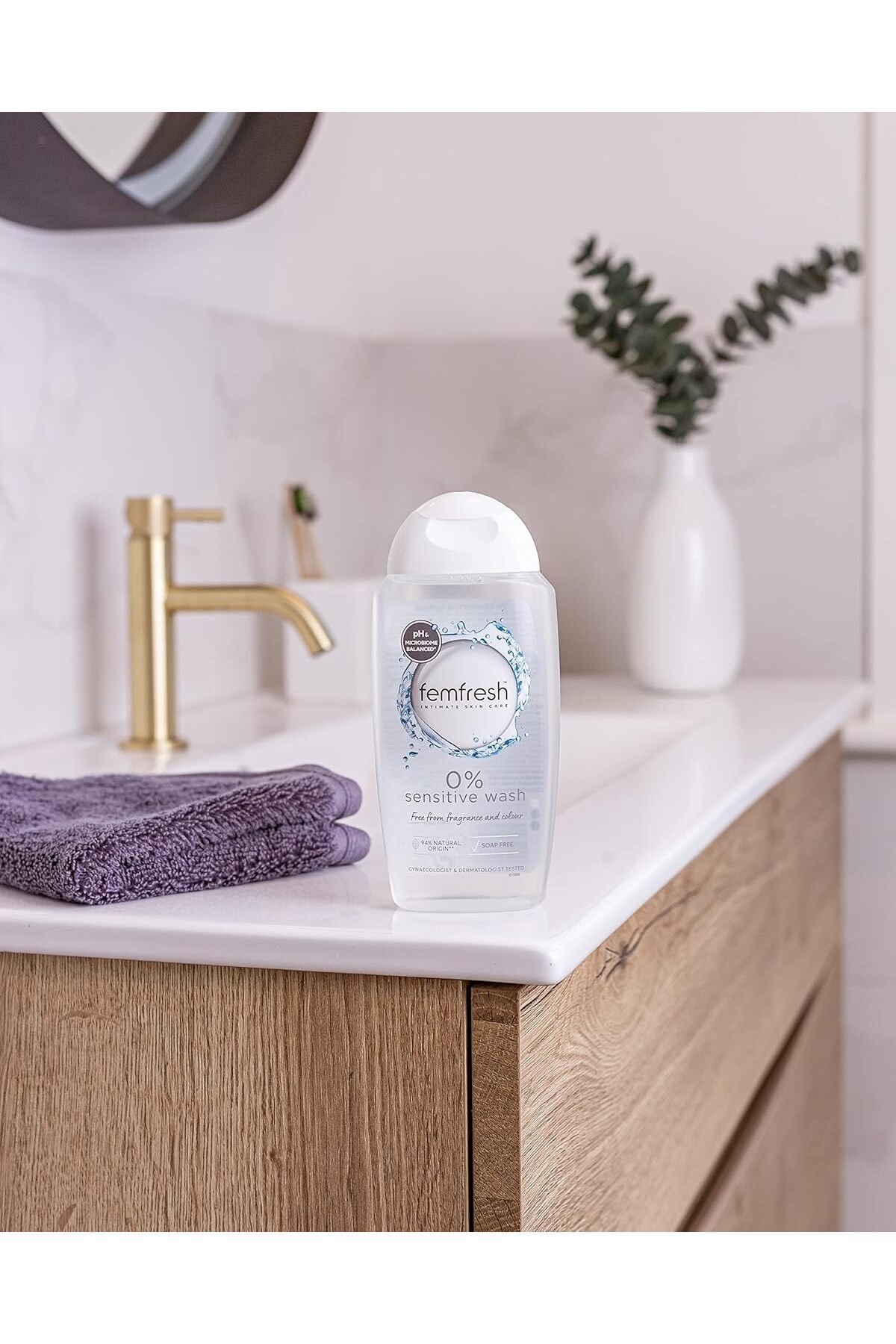 Femfresh-Intimate Skin Care 0% Wash, 0% Fragrance, 0% Soap, 94% Natural Origin Ingredients, Vegan Fr 3