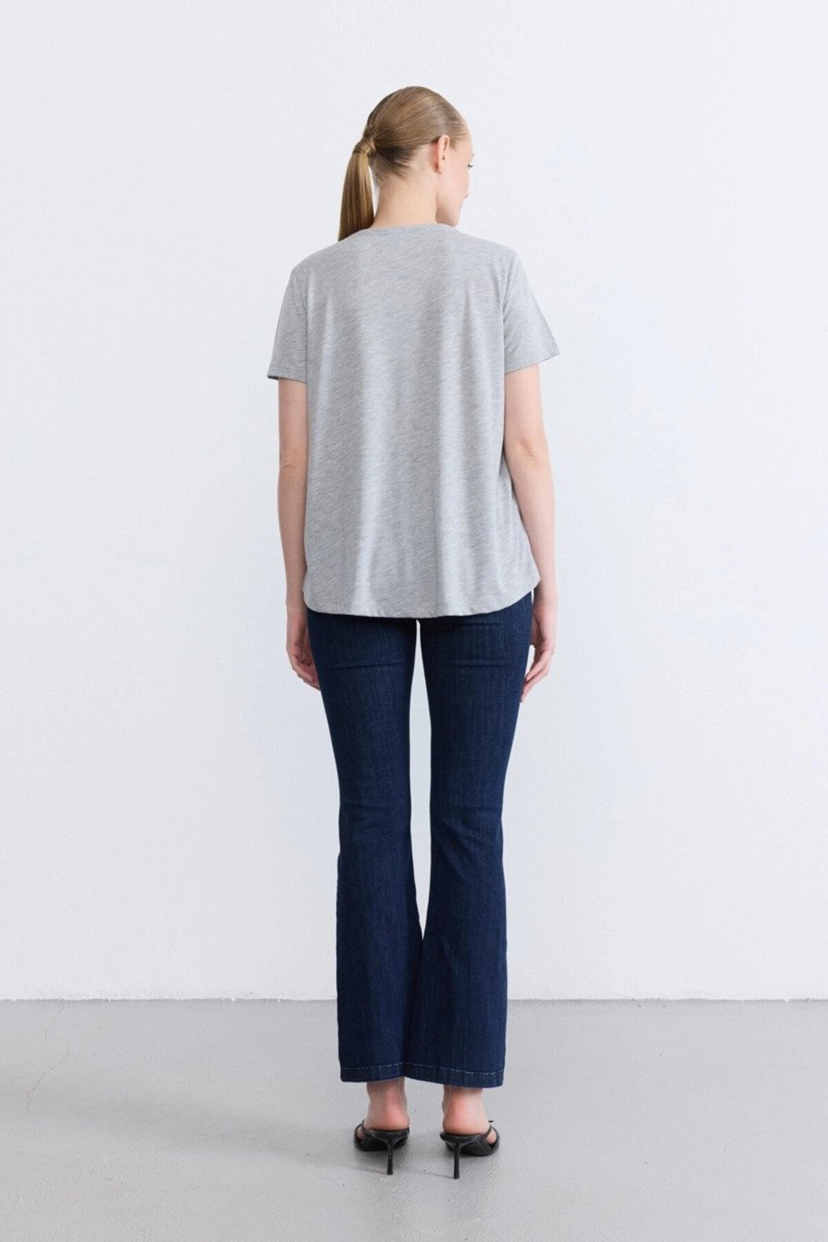 Gusto-Tricou cu gât argintiu - gri 4