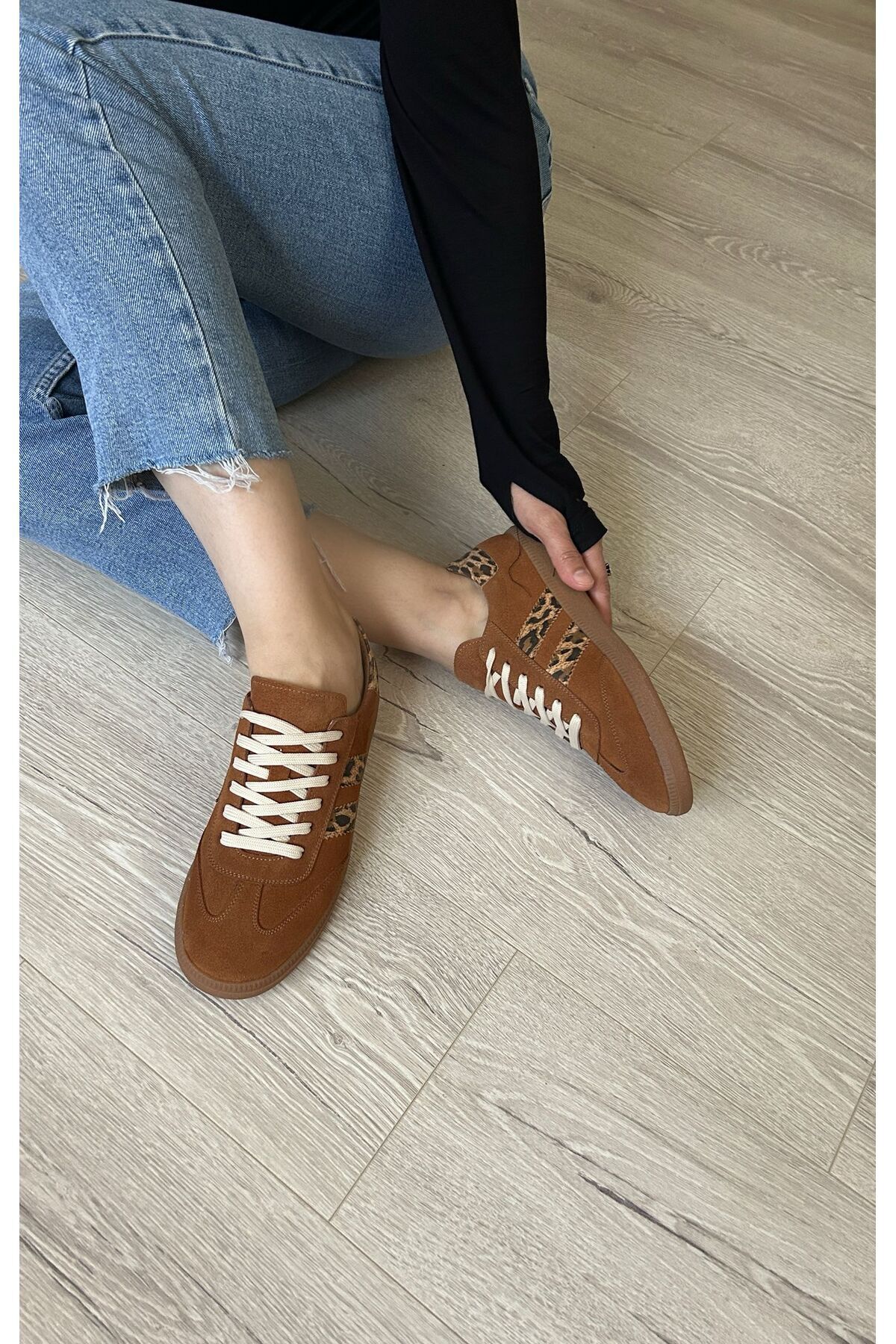 POTEEN-Ptc Mierra Genuine Leather Suede Sneaker Sports Shoes-Tan Leopard Detail 4