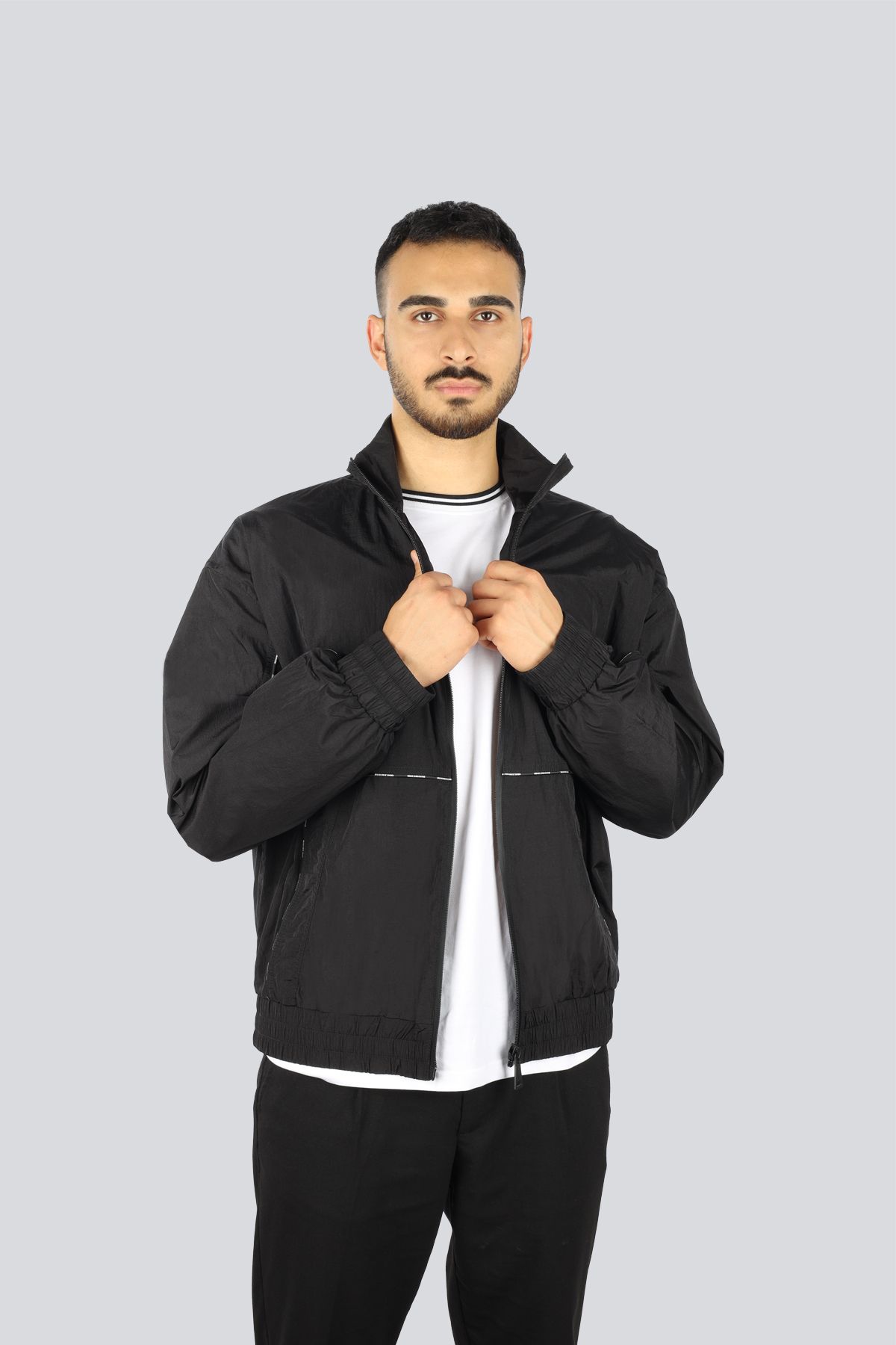 Versace Erkek Regular Fit Dik Yaka Fermuarlı Uzun Kollu Siyah Ceket 78GASD11CQ04D-899