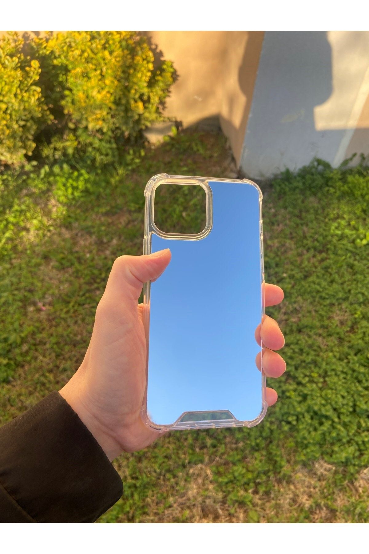 blueb İphone 14 Pro Max Uyumlu Aynalı Desenli Darbe Kamera Korumalı Silikon Telefon Kılıfı
