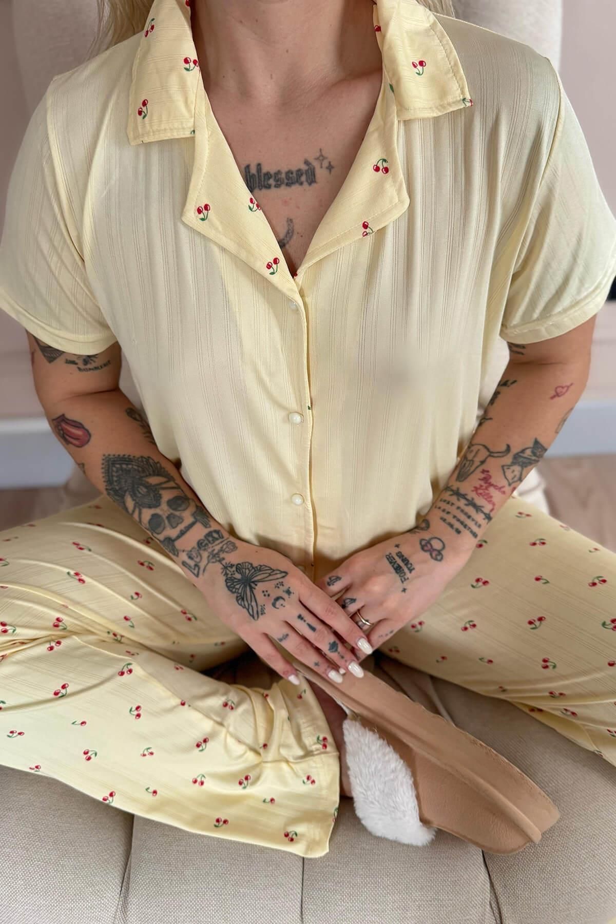 Pijamaevi-Vanilla Cherry Blossom Patterned Front Buttoned Marlenka Pajama Set 5