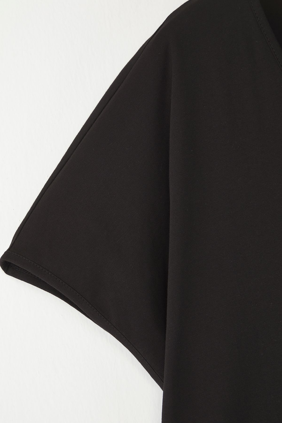 Trendyol Curve-Black V-Neck Long Length Large Size T-Shirt Tbbss25Bf00073 7