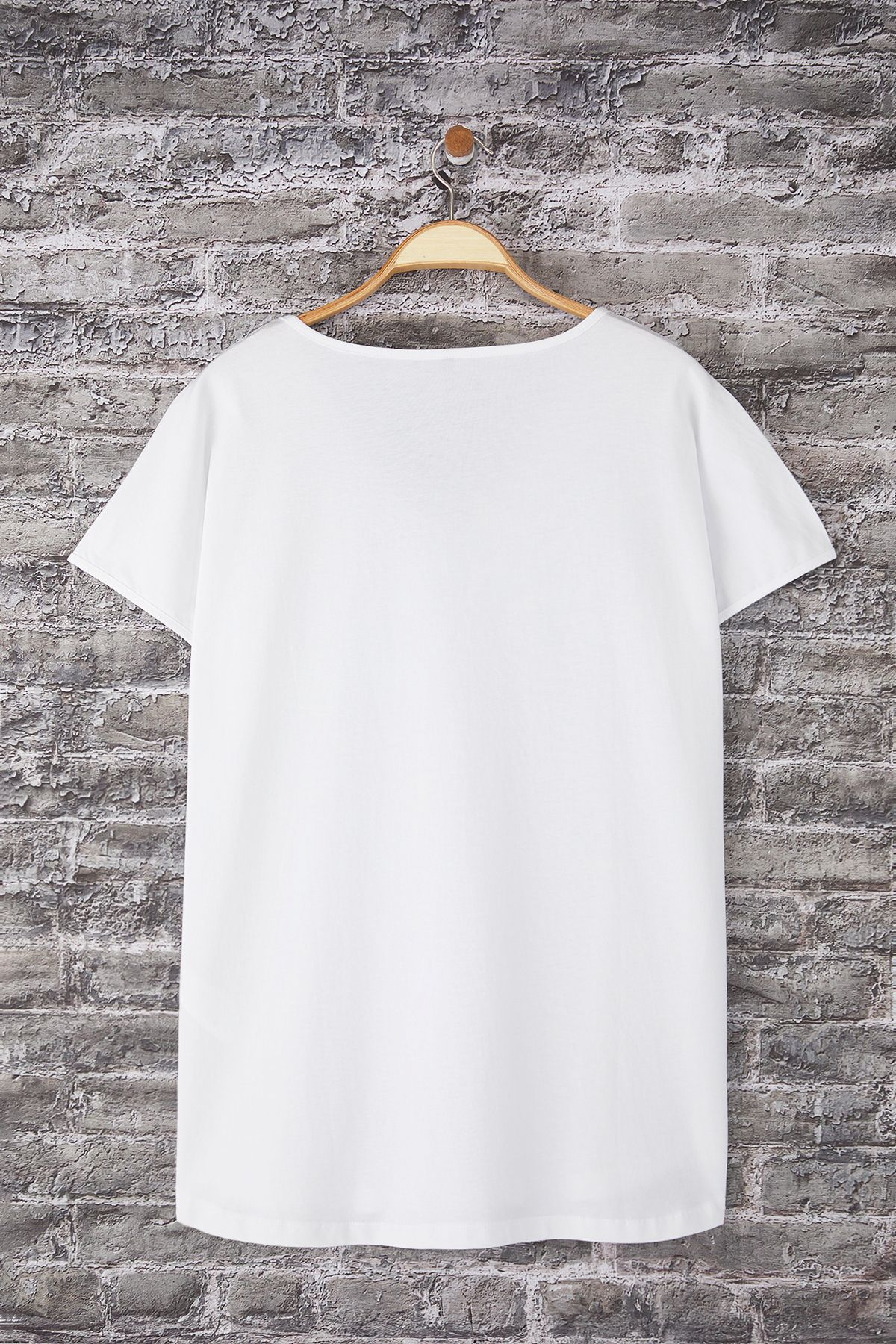 trendyol-curve-womens-straight-short-regular