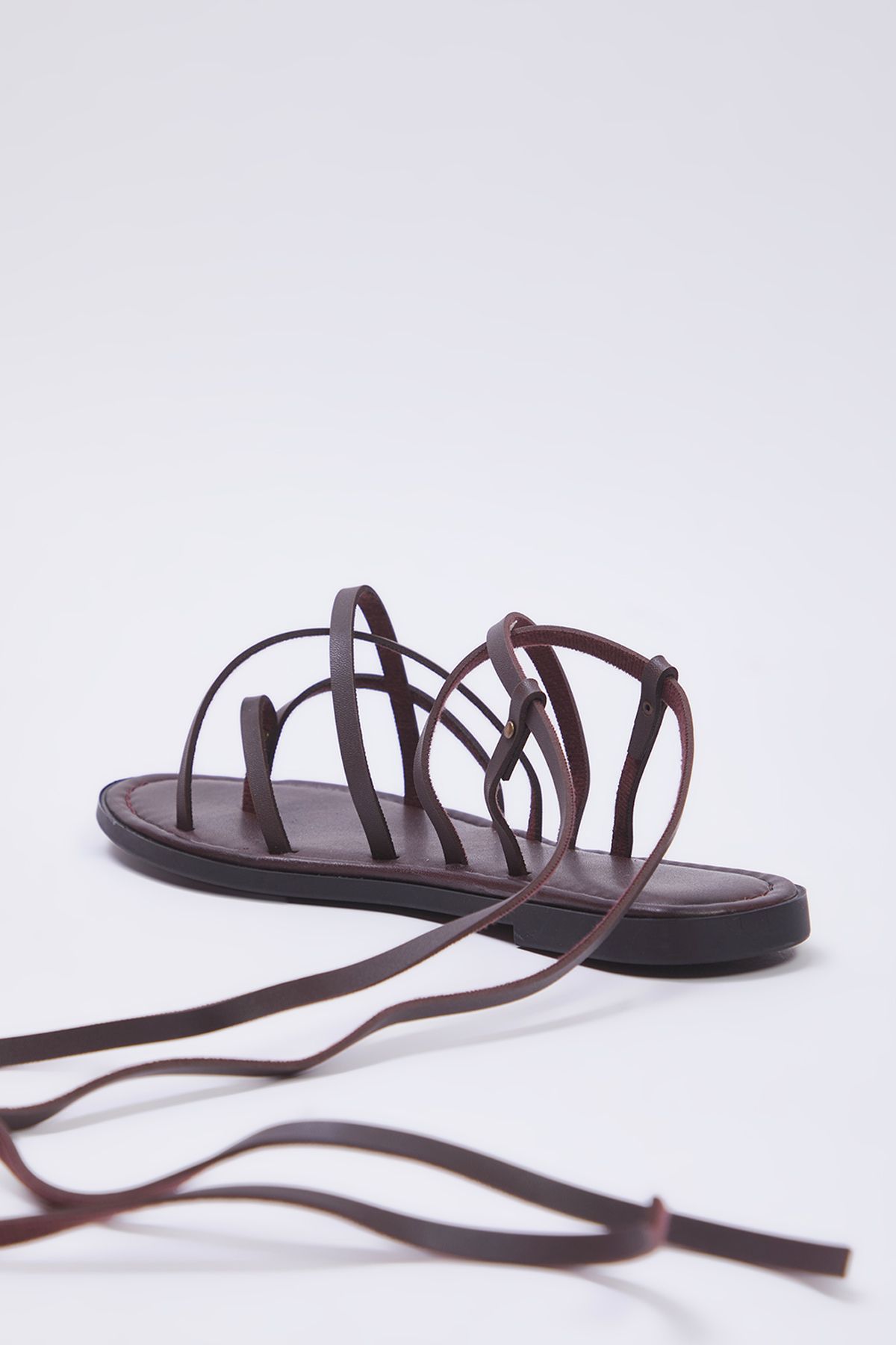 TRENDYOL SHOES-Keserűbarna bokapántos flip-flop női szandál TAKSS25SD00021 6