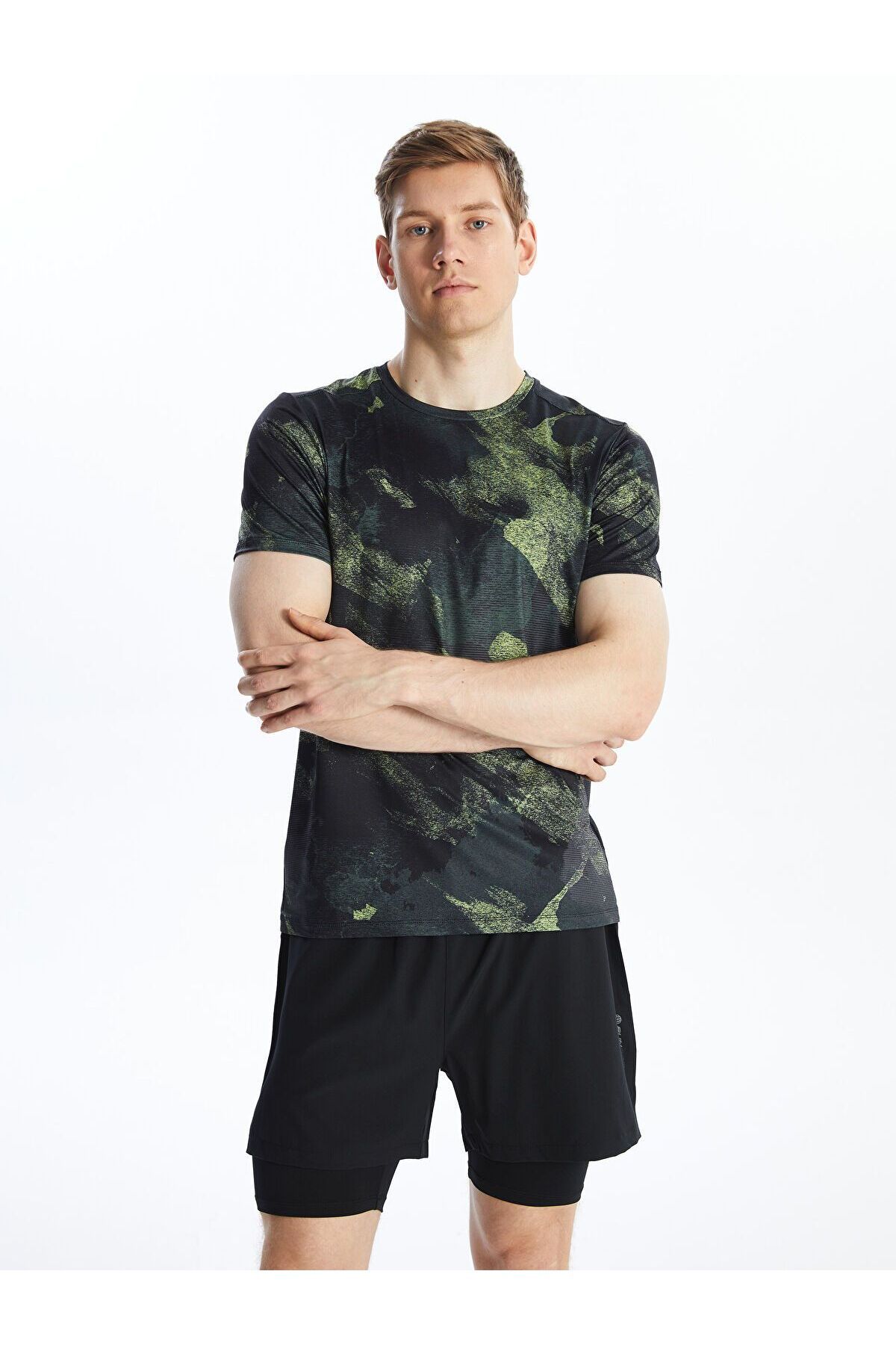 LC Waikiki DRY-TECH Bisiklet Yaka Kısa Kollu Erkek Spor Tişört