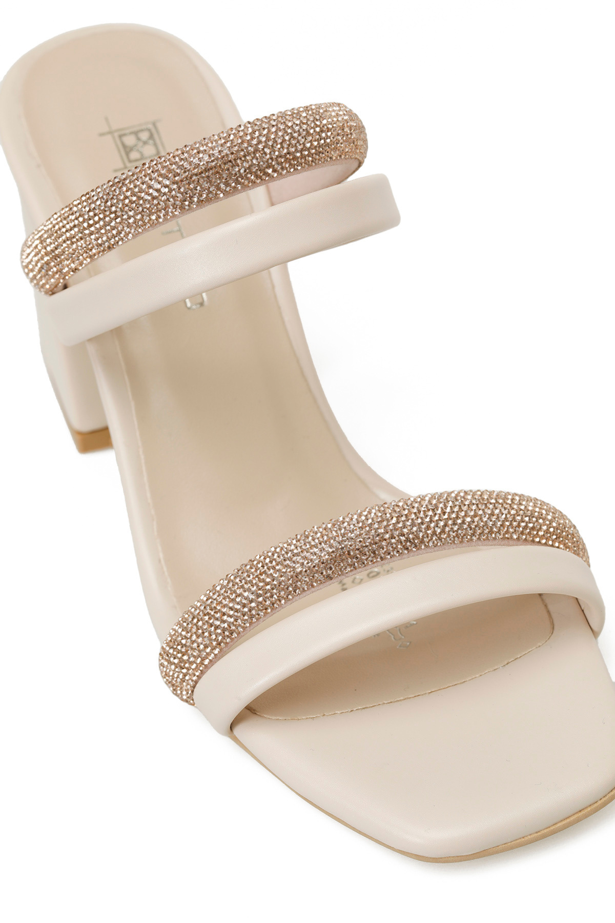 Butigo-23S-140 5Fx Cream Women's Slippers 7