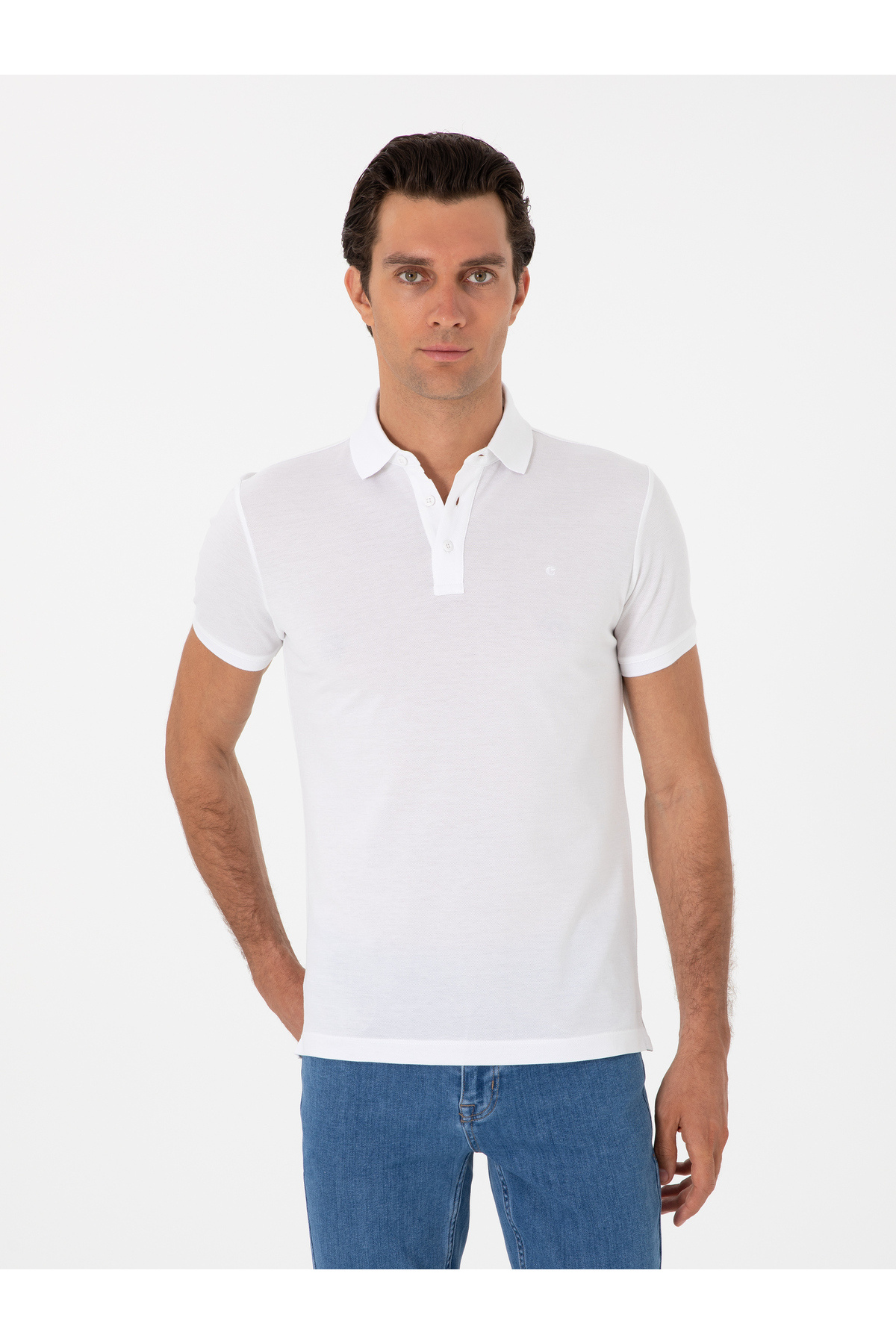 تی‌شرت یقه پولو سفید اسلیم فیت نخی طرح بیسیک برند کاشارل کد:(50300934-VR013) Cacharel