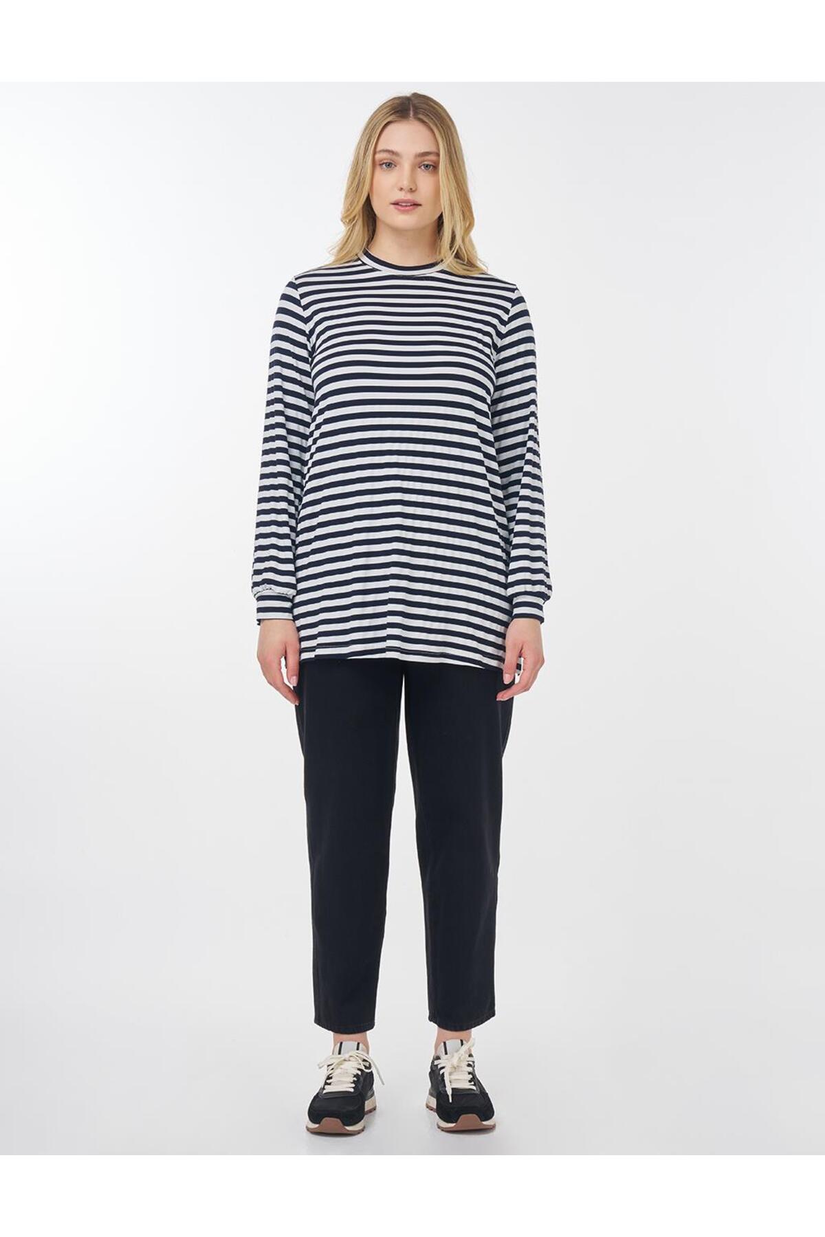 Kayra  Çizgi Desen Örme Sweatshirt Lacivert - Görsel 3