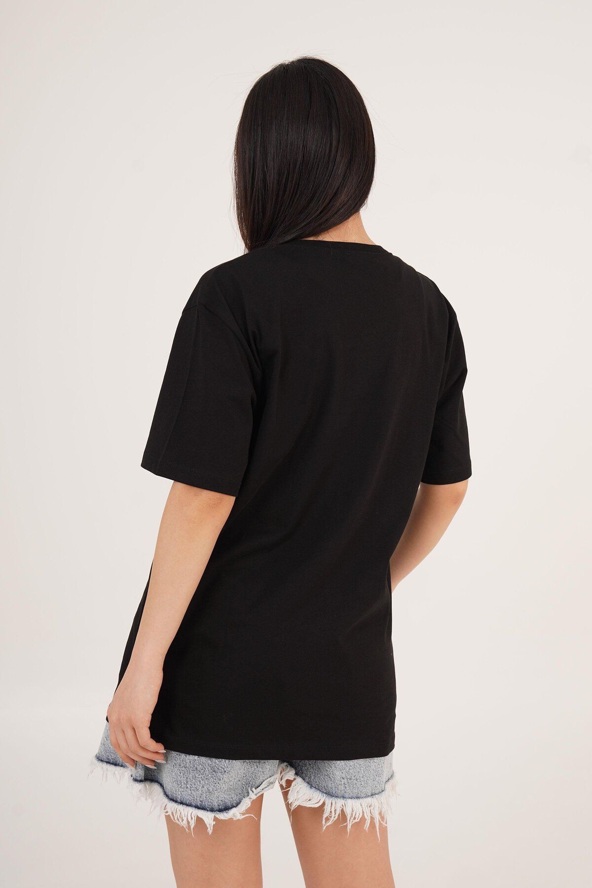 Hipo Trend-Enjoy Black T-Shirt with Printed Text and Stone Detail 5