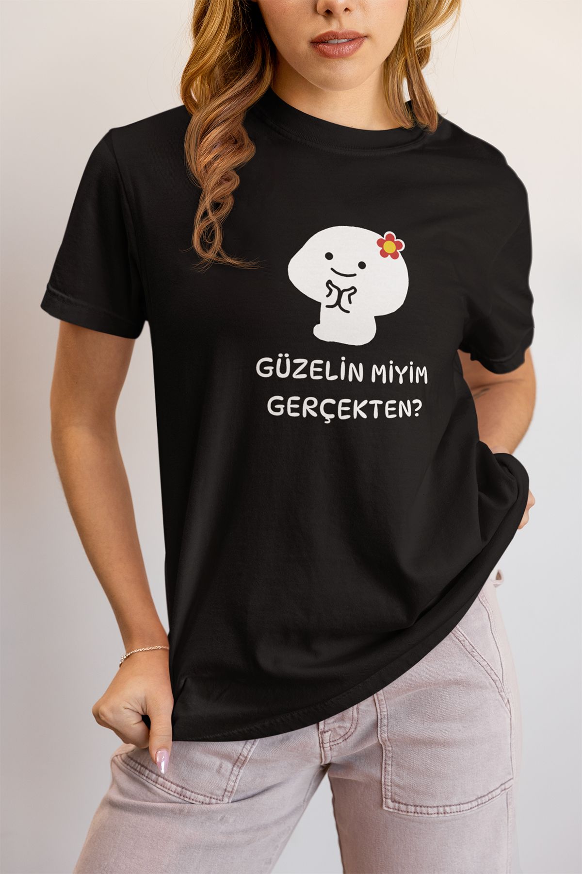 qoeuyl boutique Güzelin miyim Gerçekten Baskılı Sevgiliye, Eşe Özel Hediyelik Eğlenceli Renkli Unisex T-Shirt