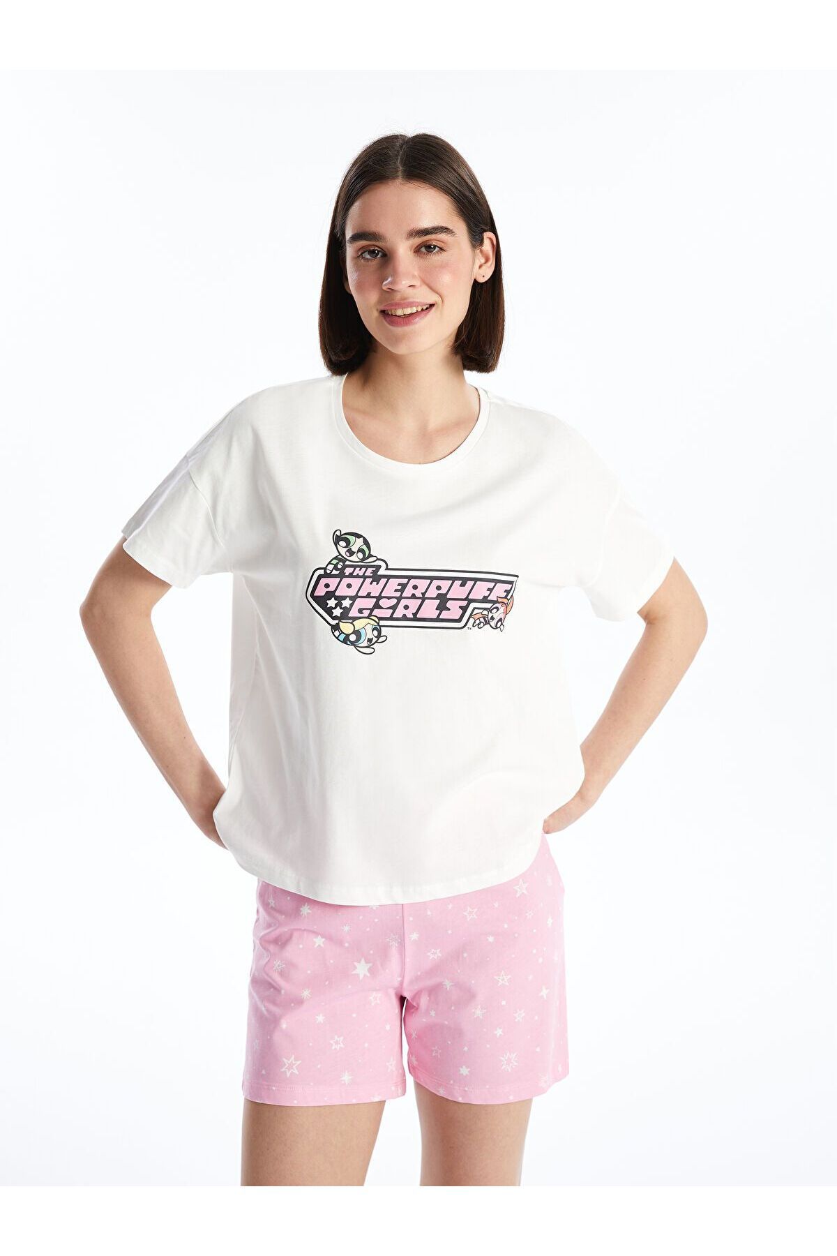 LC Waikiki Bisiklet Yaka Powerpuff Girls Baskılı Kısa Kollu Kadın Şortlu Pijama Takımı