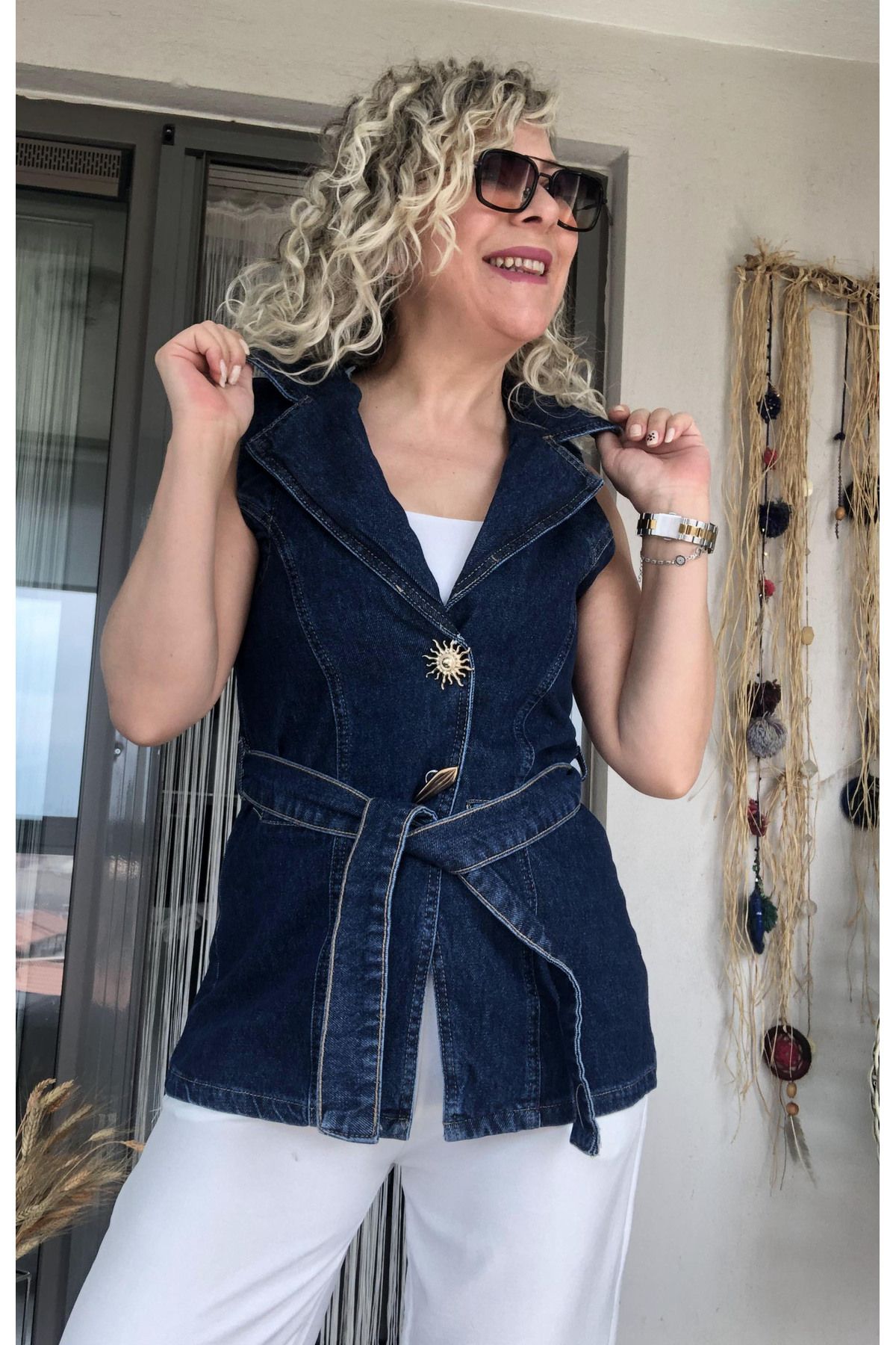 Dila Butik-Stylish Button Detail Denim Vest 3