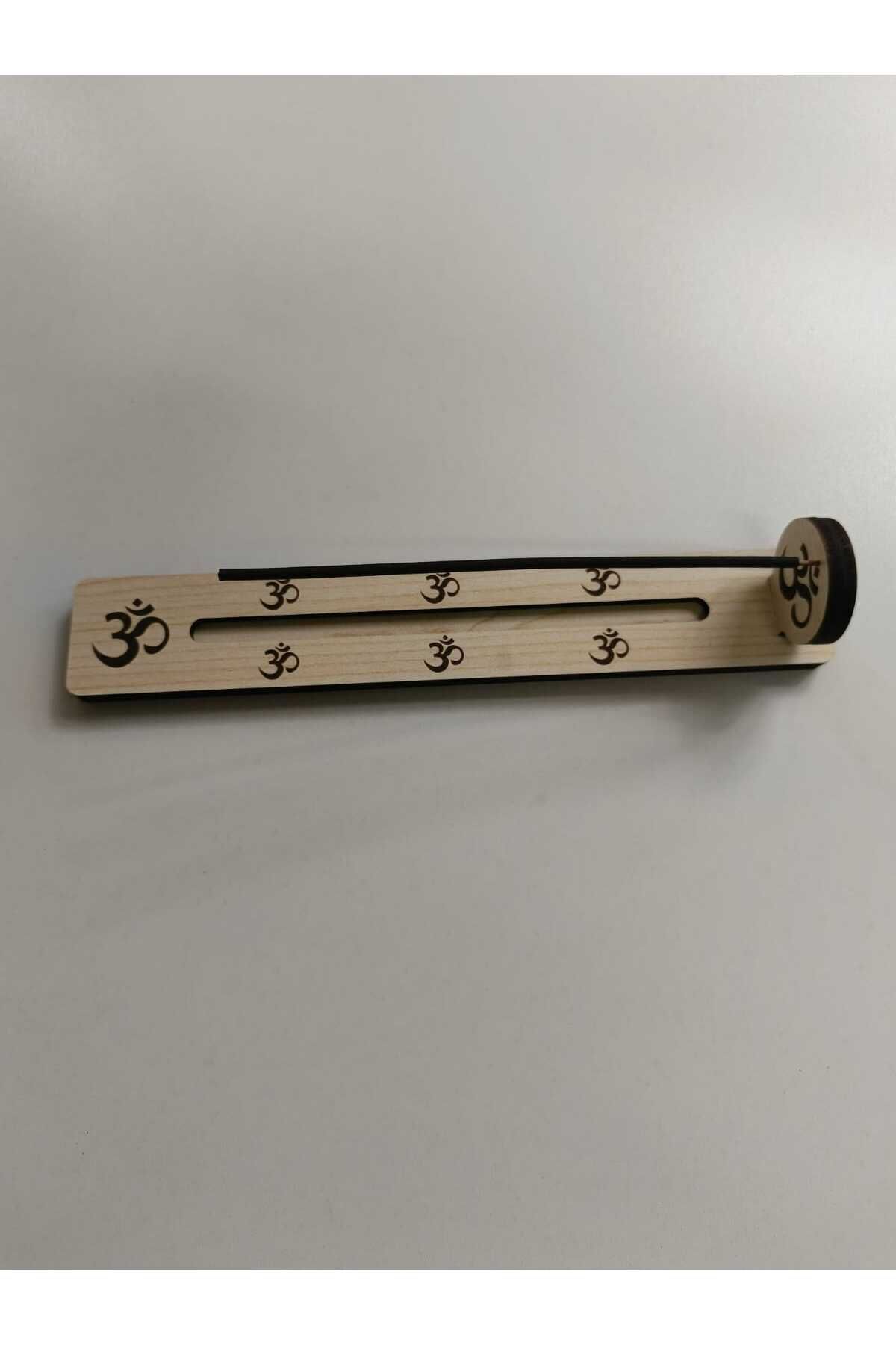 öyküdekor 3 Adet Om İşareti Detaylı Ahşap MDF Tütsülük – 24 cm | Meditasyon ve Yoga Uyumlu
