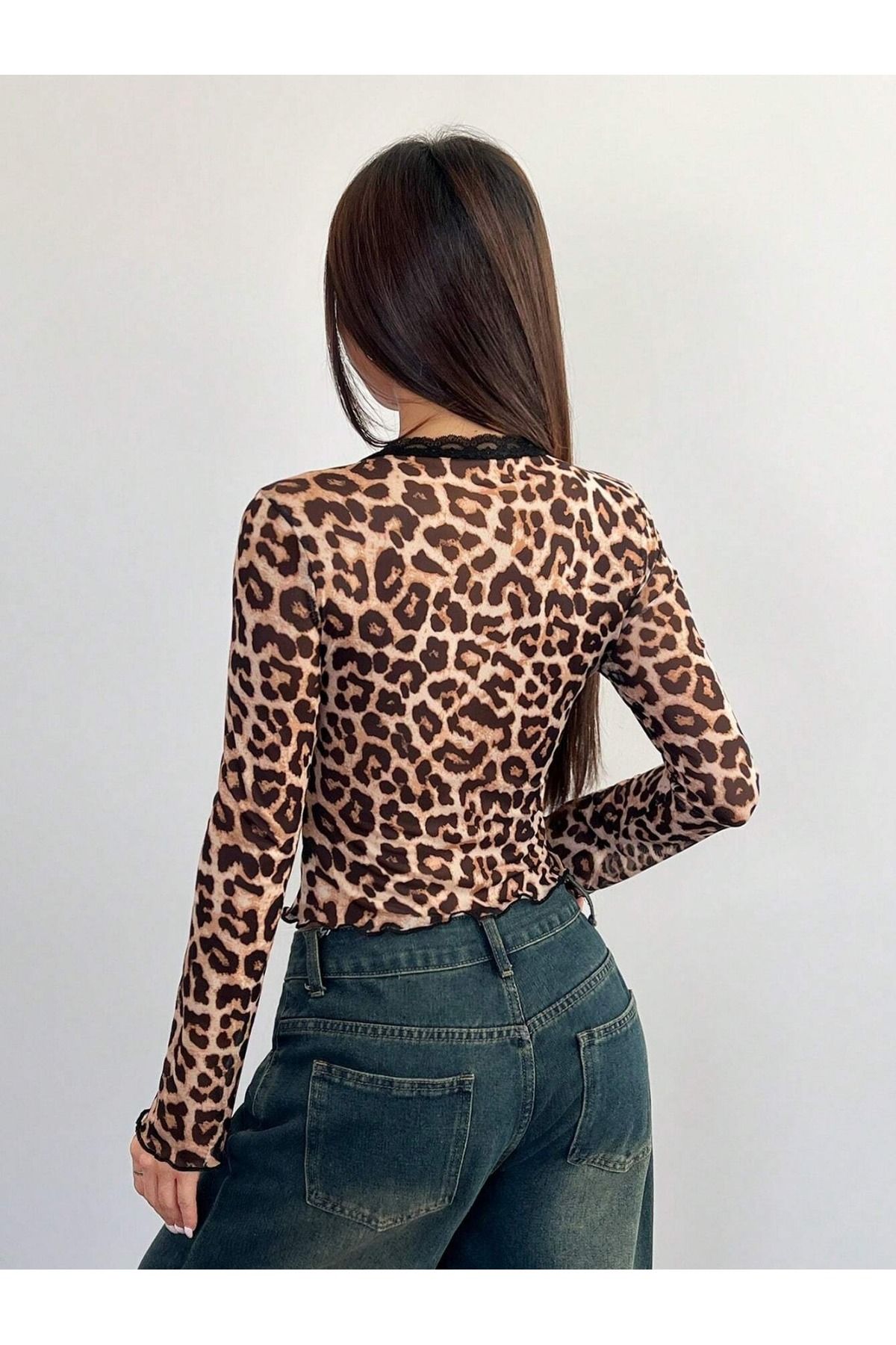 DOSESA-Women's Leopard Patterned Lycra Tulle Body with Lace Detail Long Sleeve Above Waist Body 5