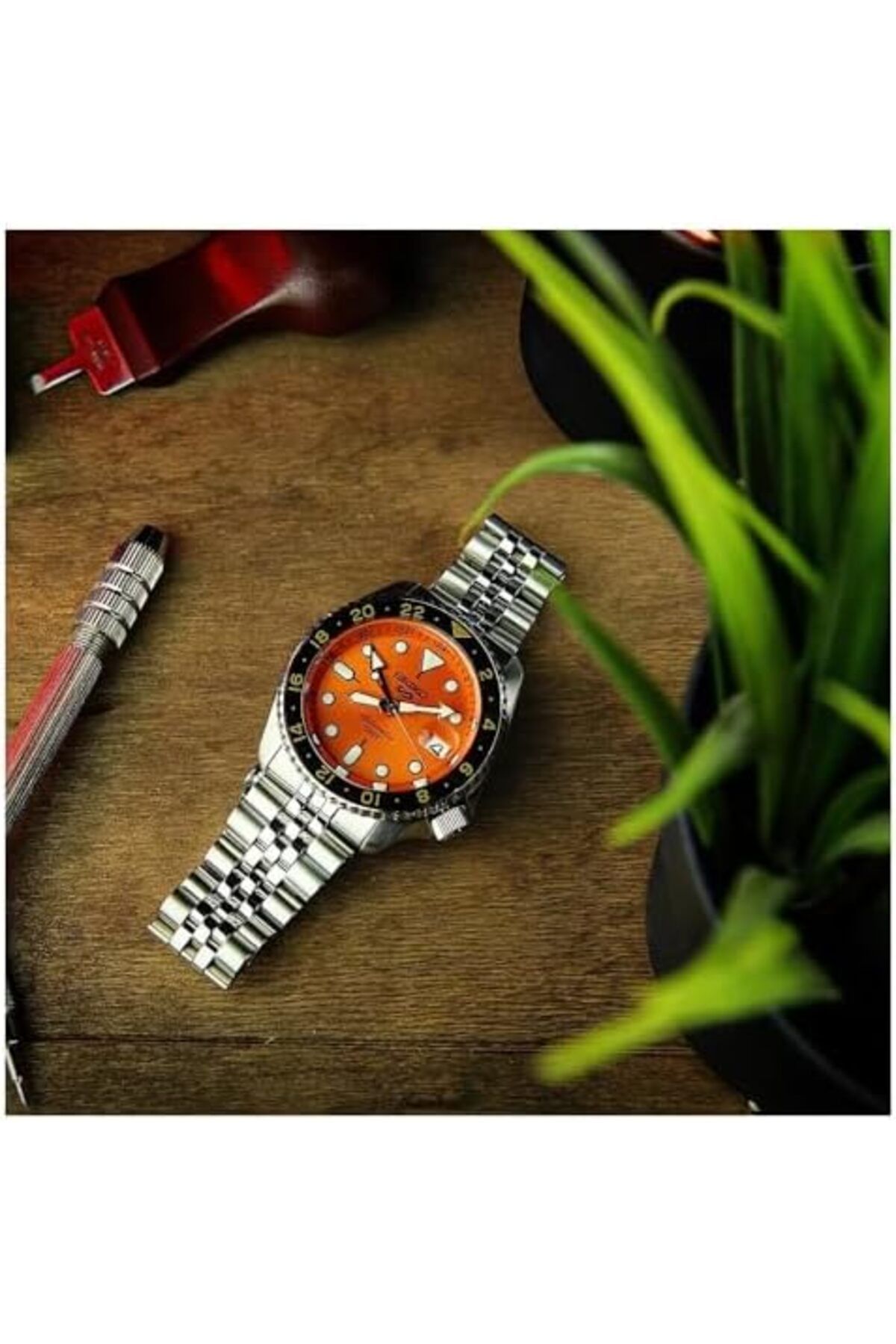 Seiko-5 Sport Orange Automatic Watch SSK005K1 Series GMT SKX Mikan Orange 2