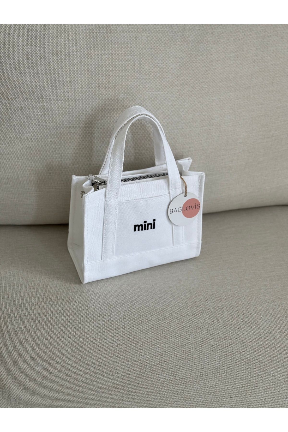 BAGLOVİS-White Color Small Shoulder Bag with Front Coin Compartment and Mini Embroidered Long Strap En20 Uzn16 3